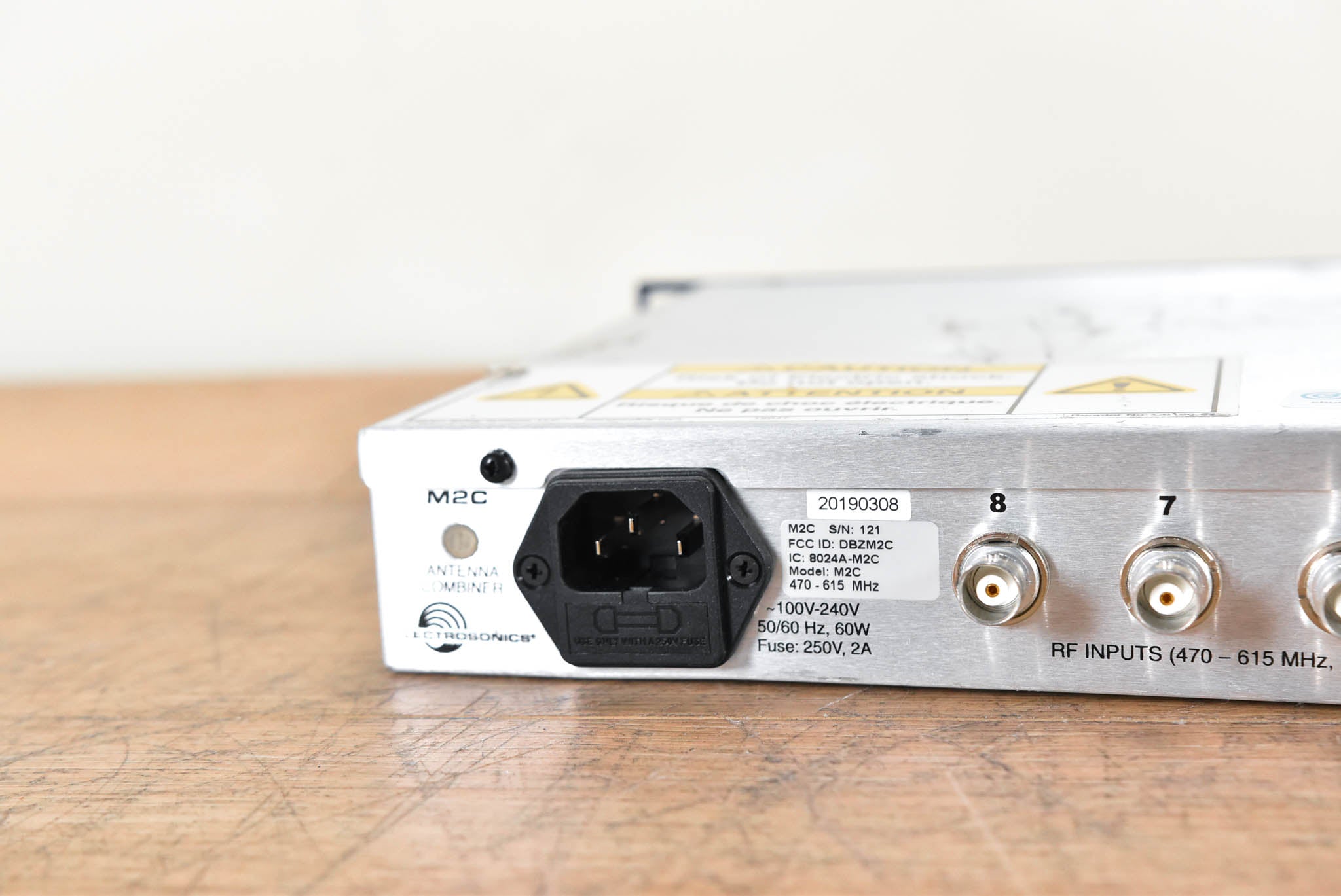 Lectrosonics M2C Active Antenna Combiner - 470-615 MHz