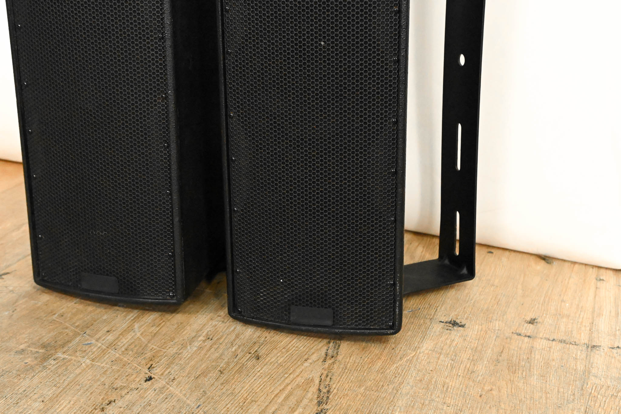 EAW JF80z Compact Two-Way Full Range Passive Loudspeaker (PAIR)