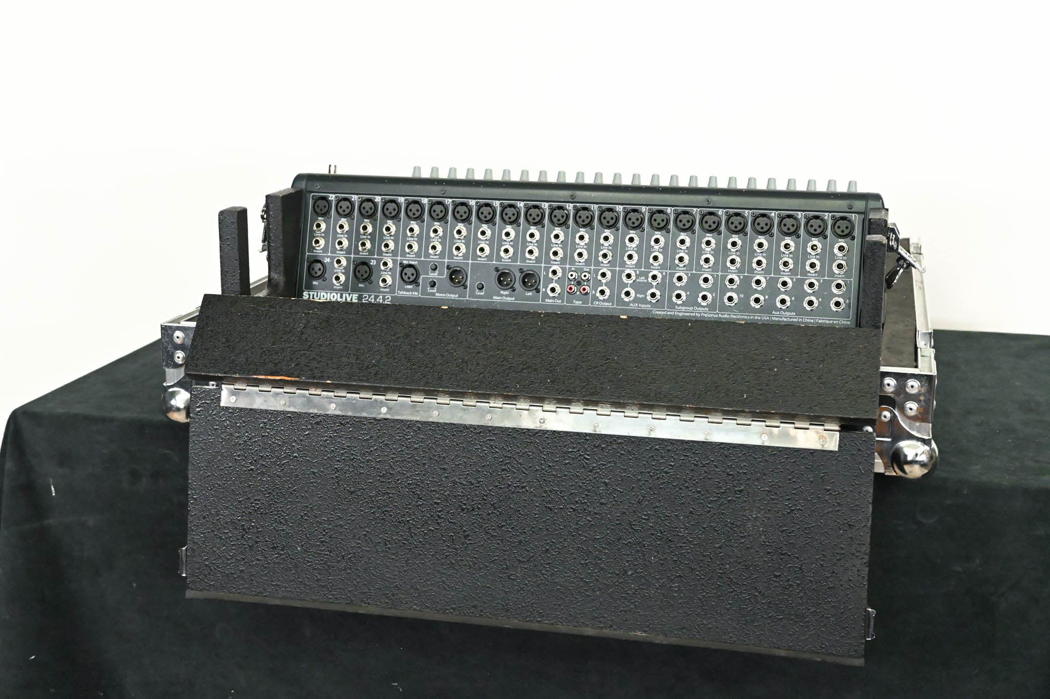 PreSonus StudioLive 24.4.2 24-Channel Digital Audio Mixer with Road Case