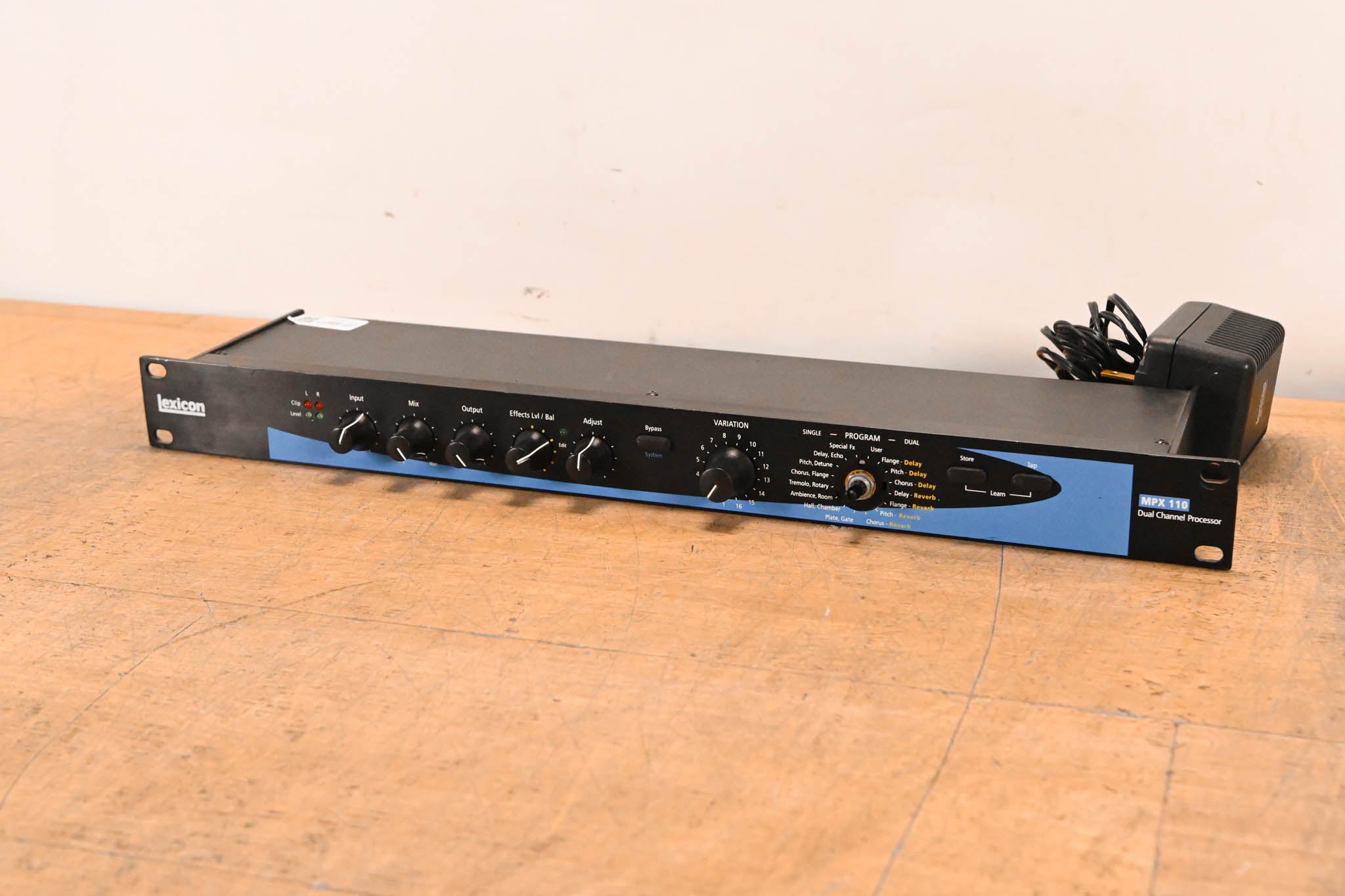 Lexicon MPX110 Dual-Channel Effects Processor