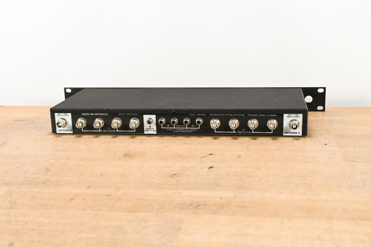 Shure UA844SWB Antenna Distribution System - 470-952 MHz (NO PSU)