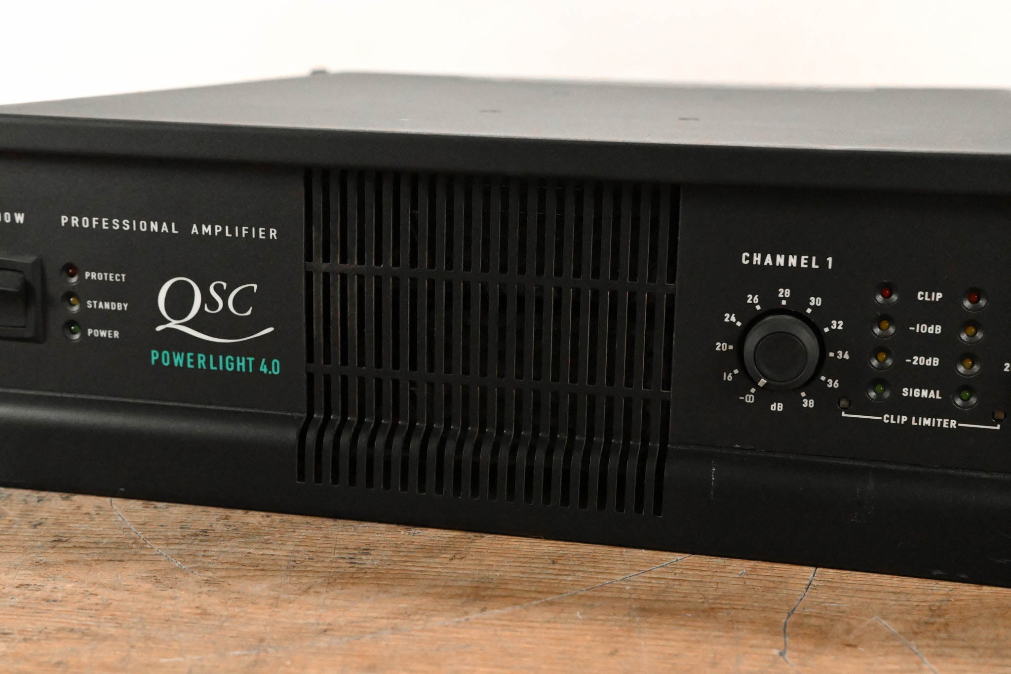 QSC PowerLight 4.0 2-Channel Power Amplifier