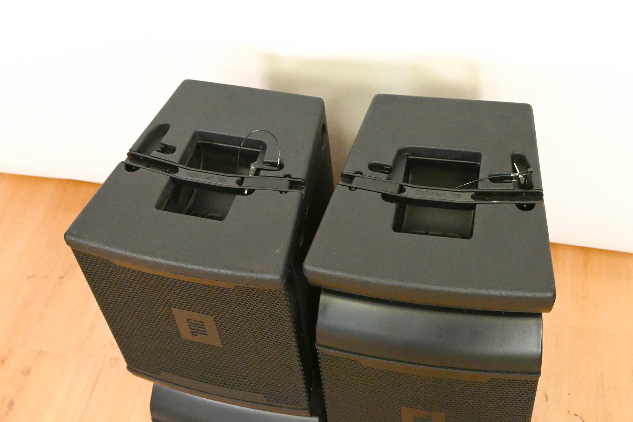 JBL VRX932LA-1 12" Two-Way Line Array Loudspeaker System (PAIR)