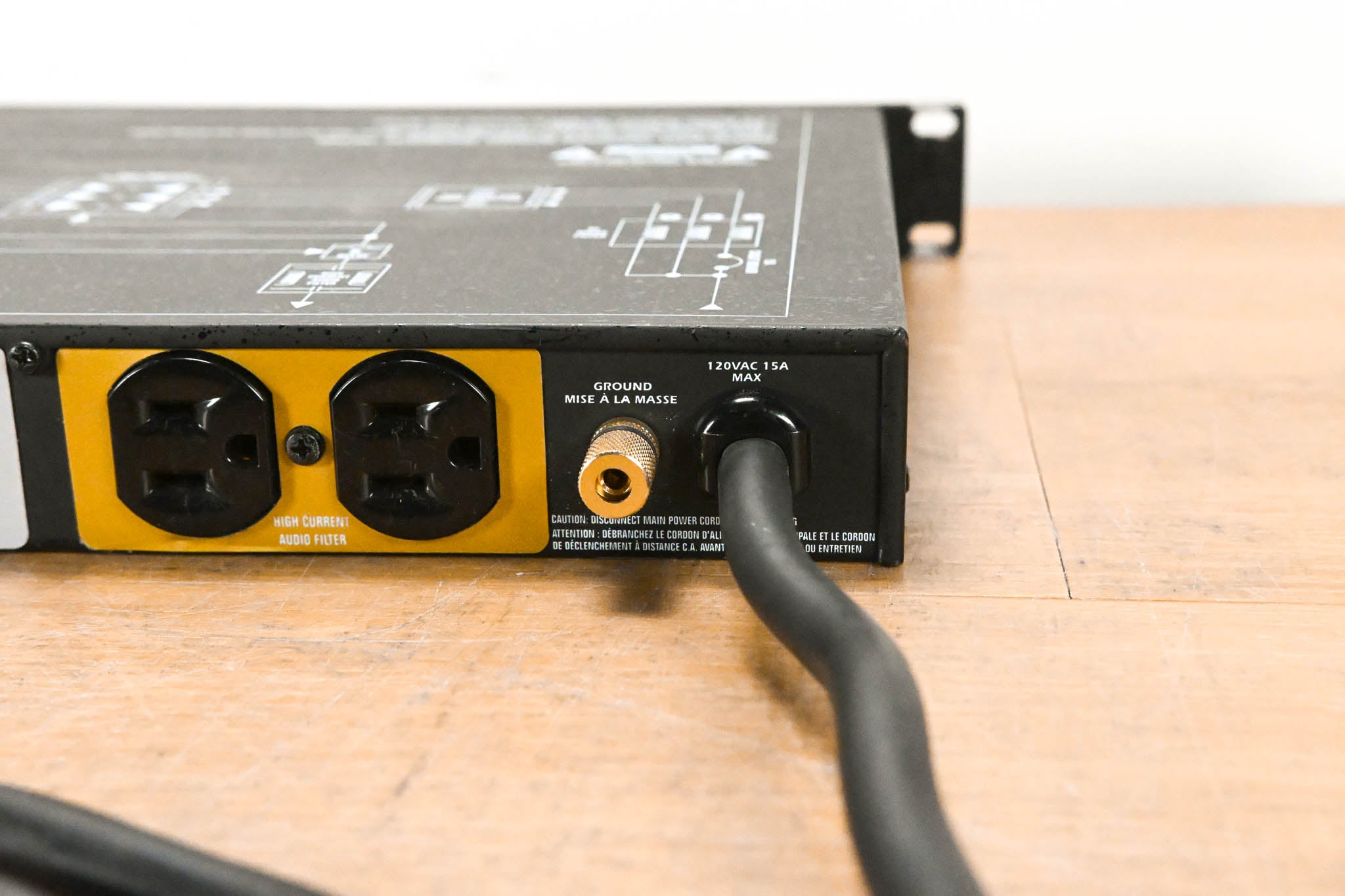 Monster Power PRO 2500 PowerCenter 10-Outlet Power Conditioner