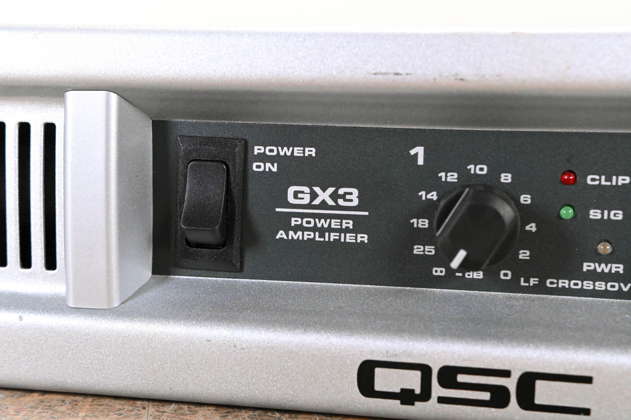 QSC GX3 300W 2-Channel Power Amplifier