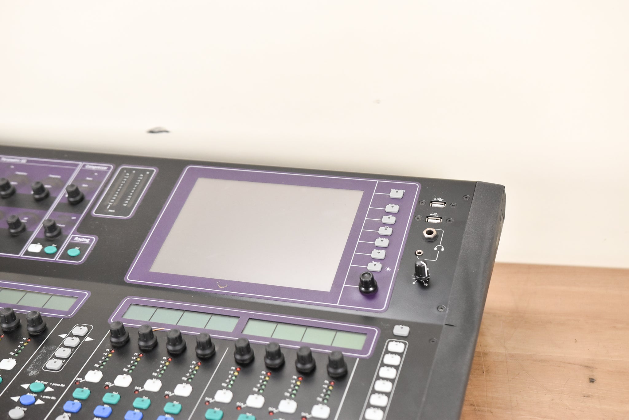 Allen & Heath GLD-80 Digital Audio Mixing Surface