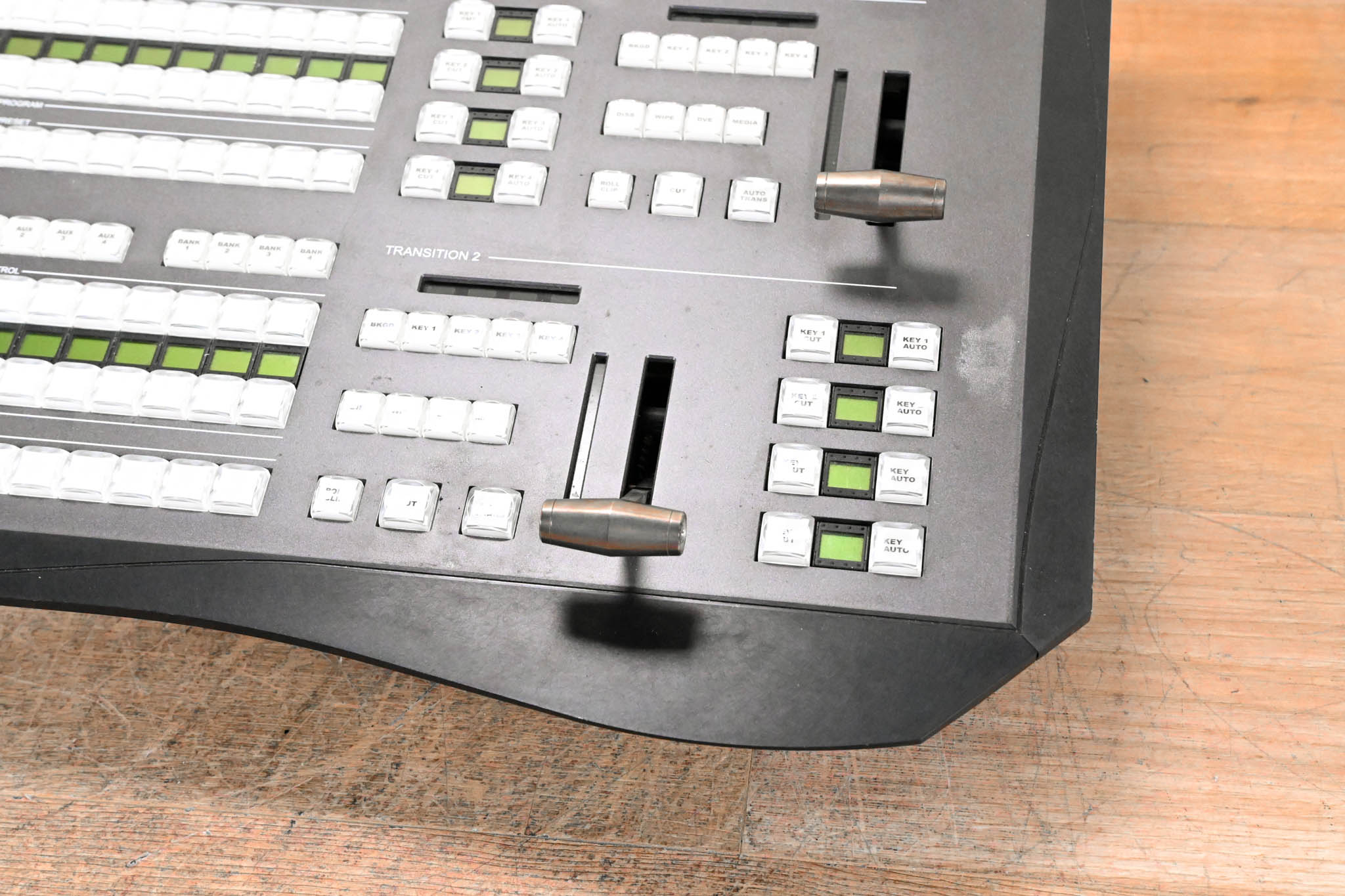 Ross Carbonite 1 M/E Production Switcher with Carbonite 2 Panel