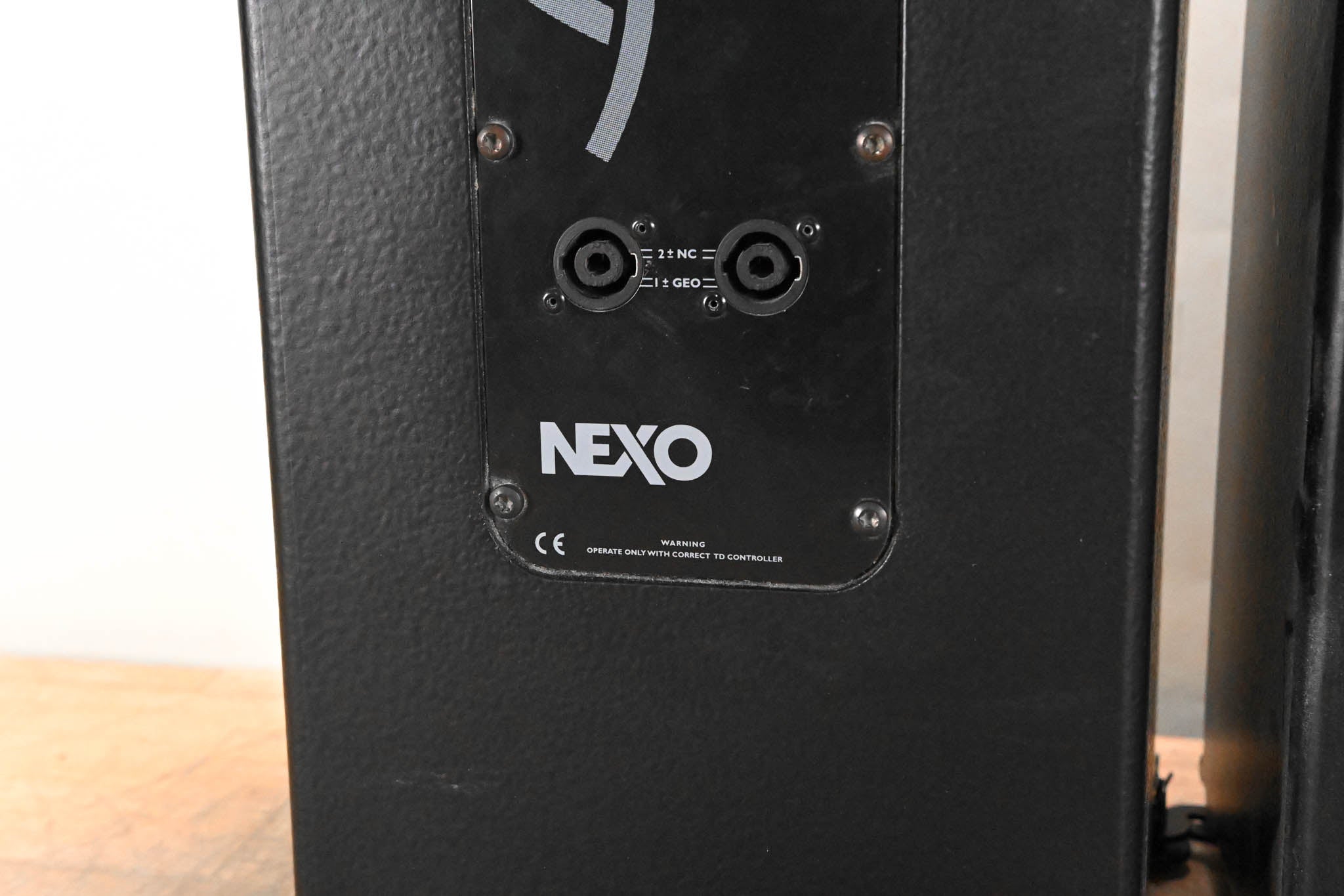 NEXO GEO S805 Compact High-Output Array Module (PAIR)