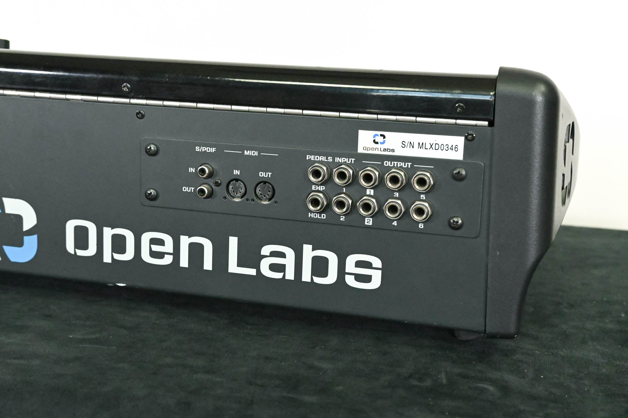 Open Labs MIKO LXD Portable 37-Key Keyboard Workstation w/ Road Case