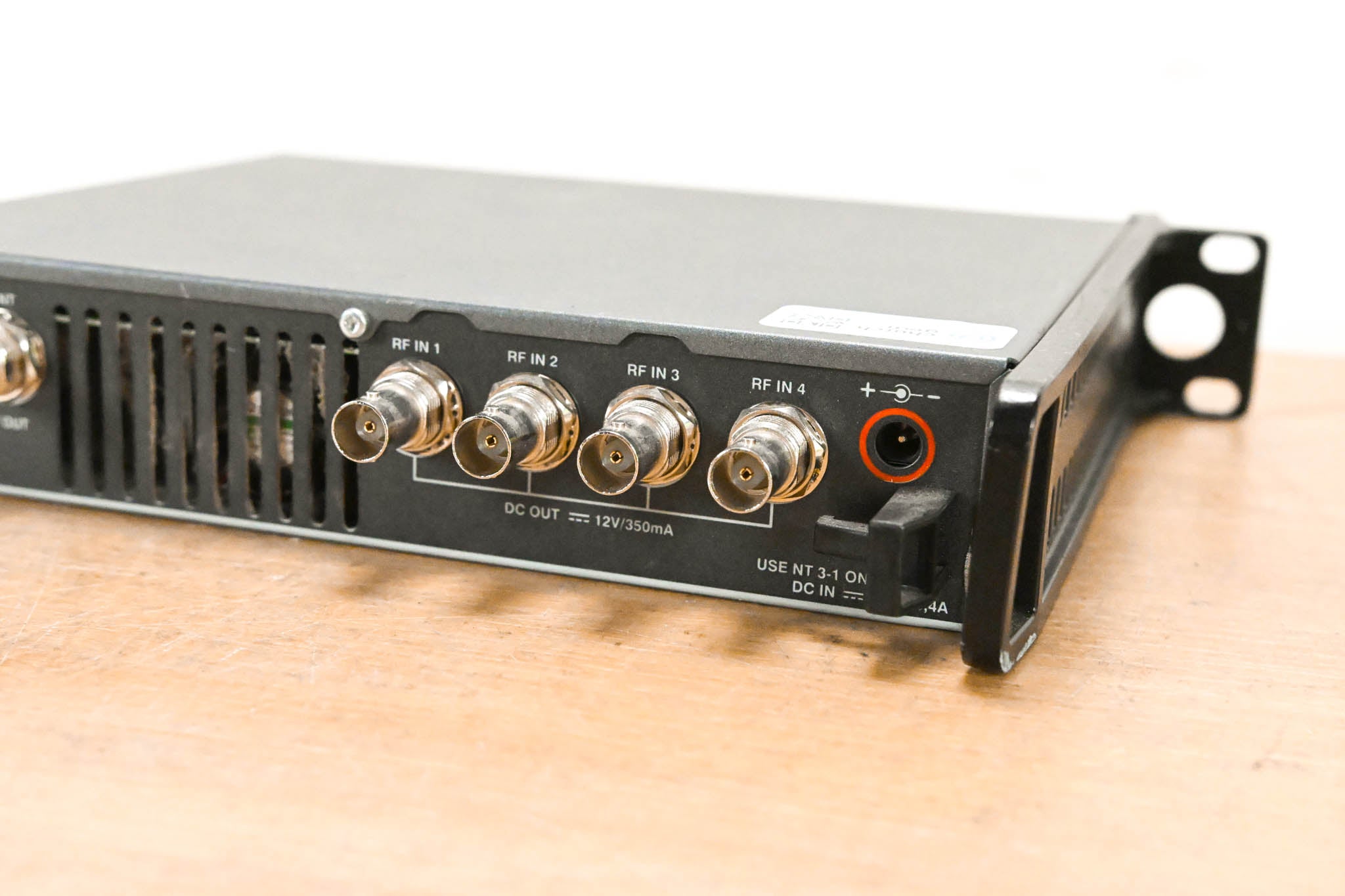 Sennheiser AC 3 Antenna Combiner - 500-870 MHz (NO POWER SUPPLY)
