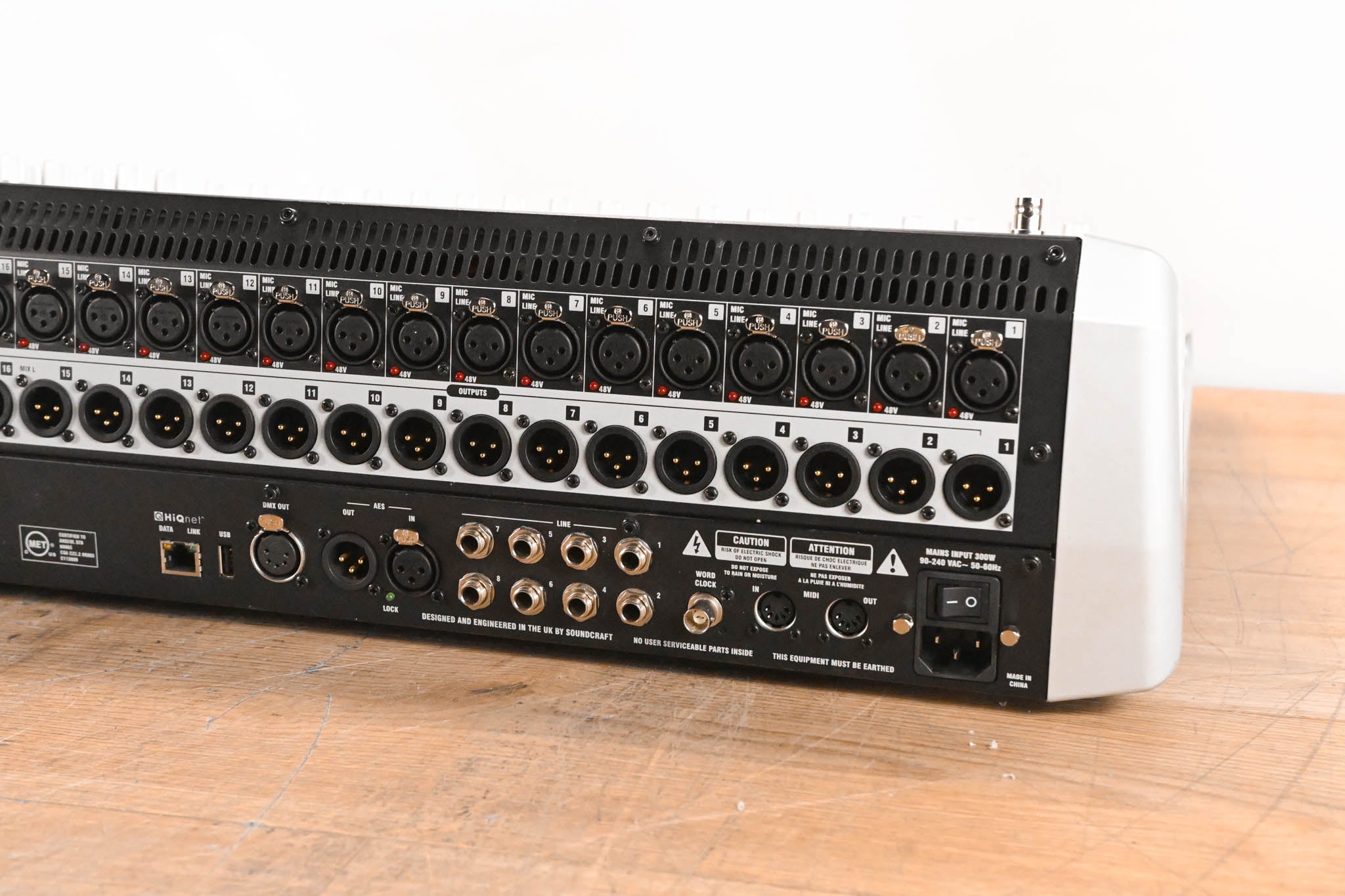 Soundcraft Si Performer 3 Digital Audio Mixer with DMX Control