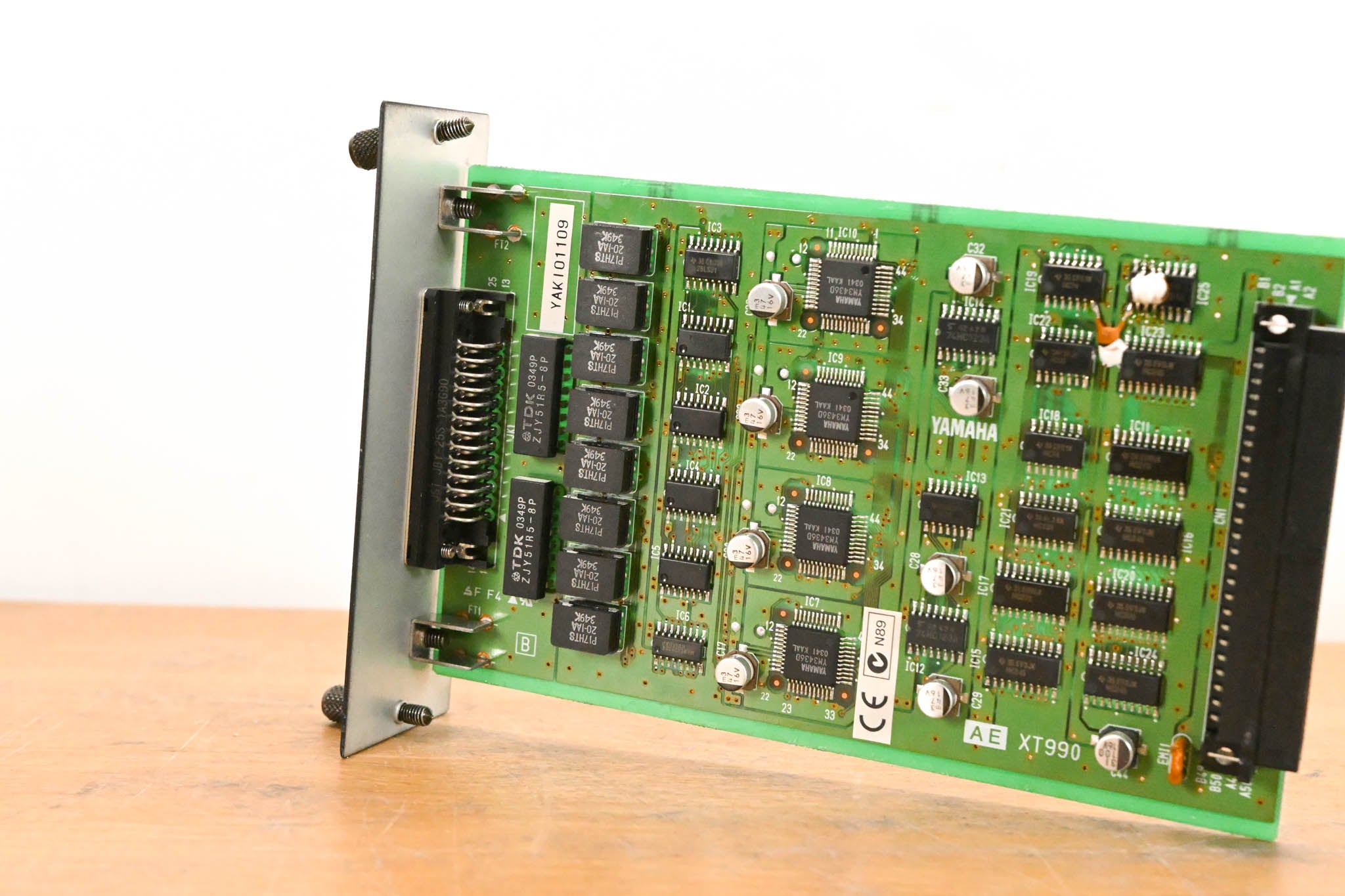 Yamaha MY8-AE 8-Channel AES/EBU Input/Output Card