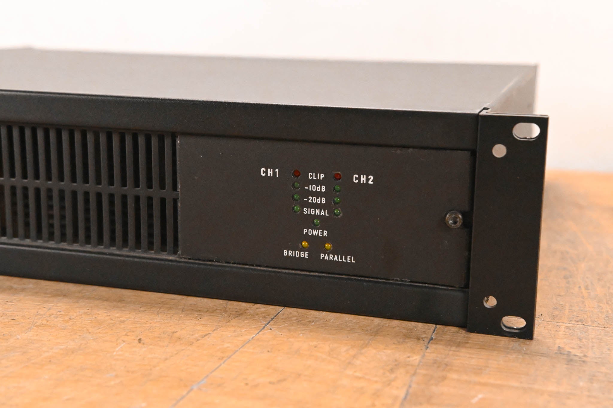 QSC CX502 2-Channel Power Amplifier