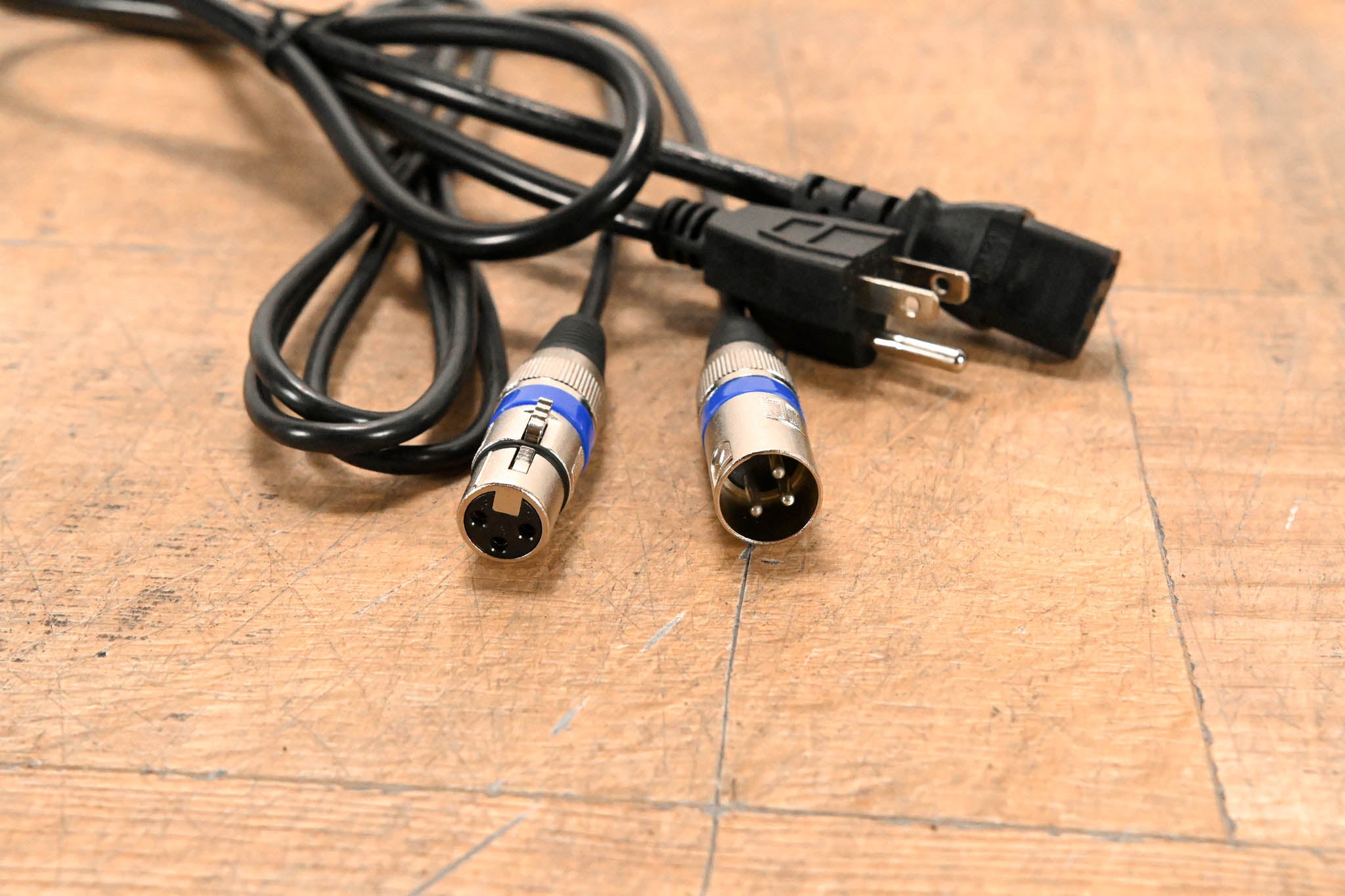 Blizzard Lighting LB Spekrum RGB LED Wash Bar Light