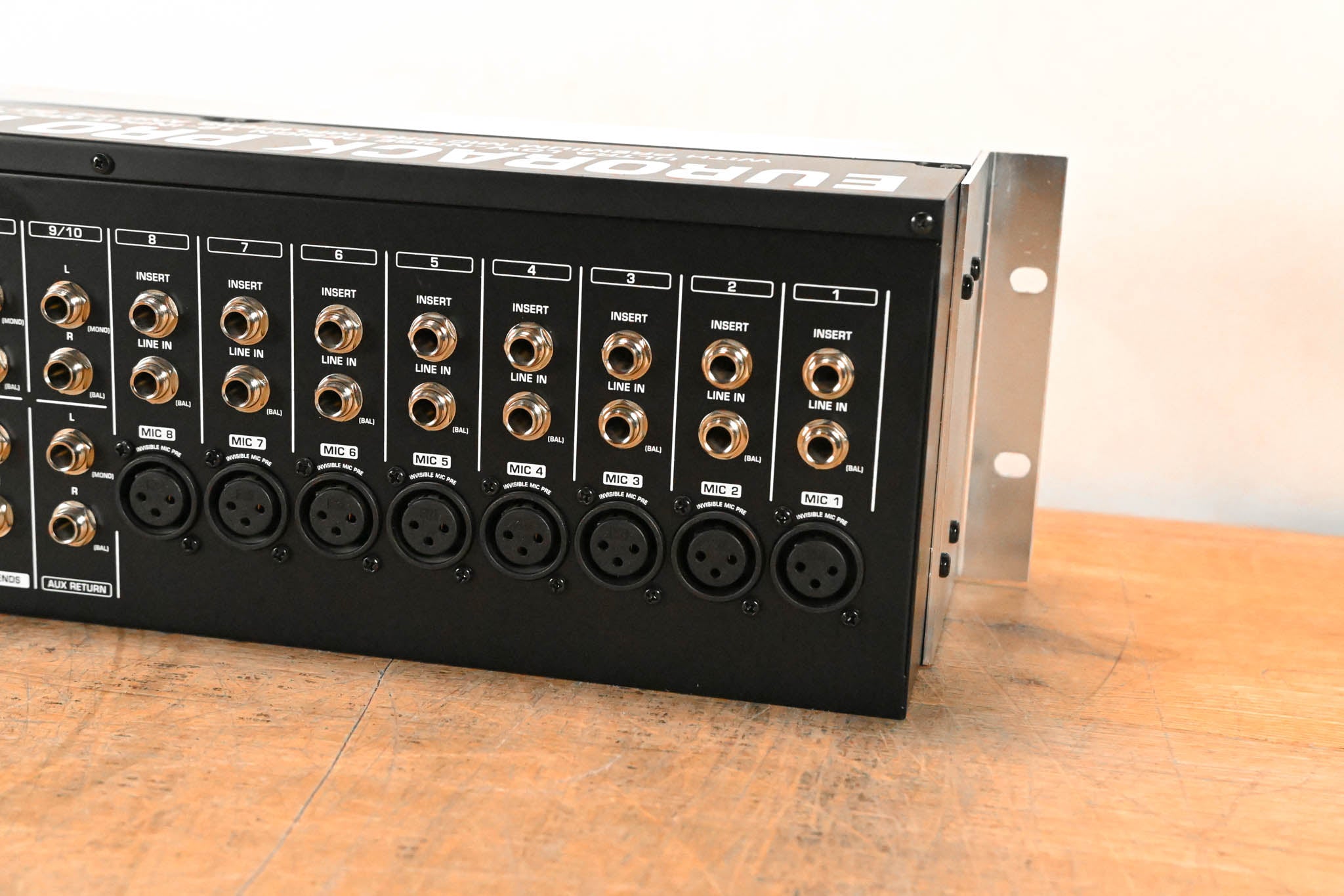 Behringer EURORACK PRO RX1202FX 12-Input Mic/Line Rack Mixer