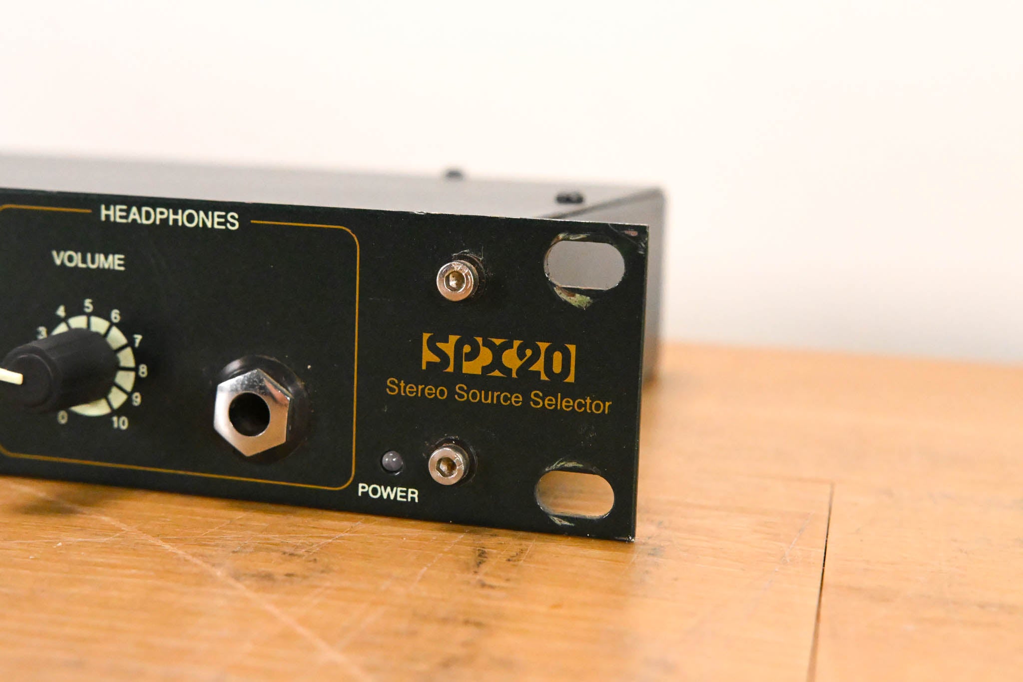 LA Audio SPX20 Stereo Source Selector
