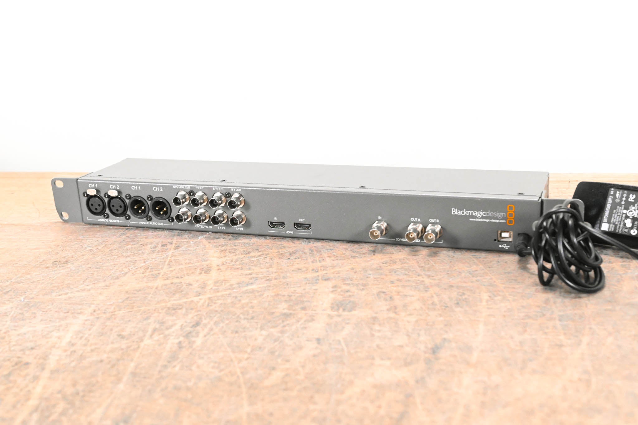 Blackmagic Design Broadcast Converter