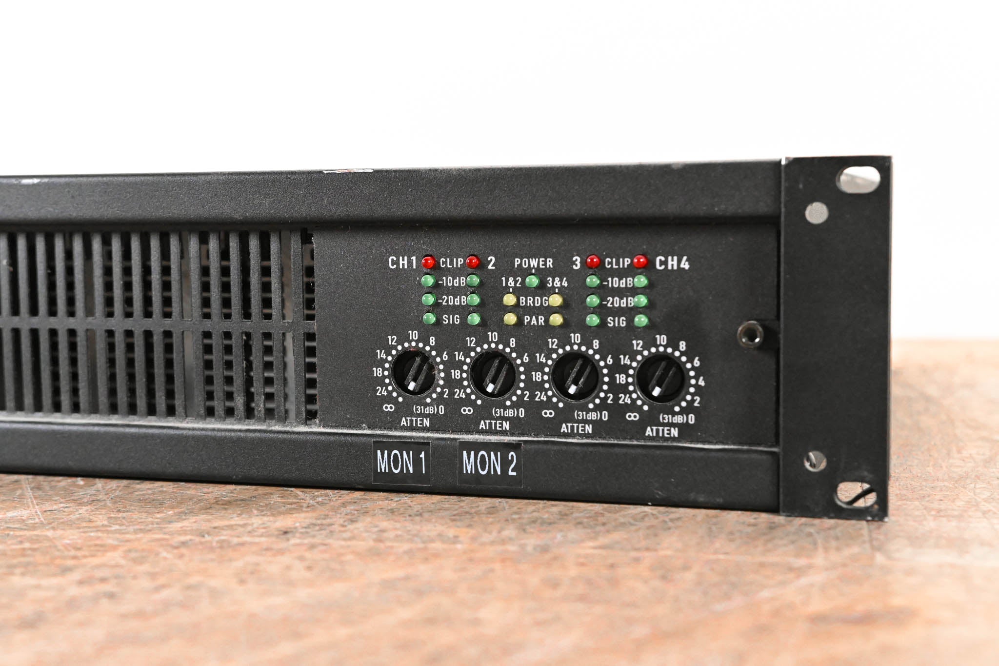 QSC CX404 400W 4-Channel Power Amplifier