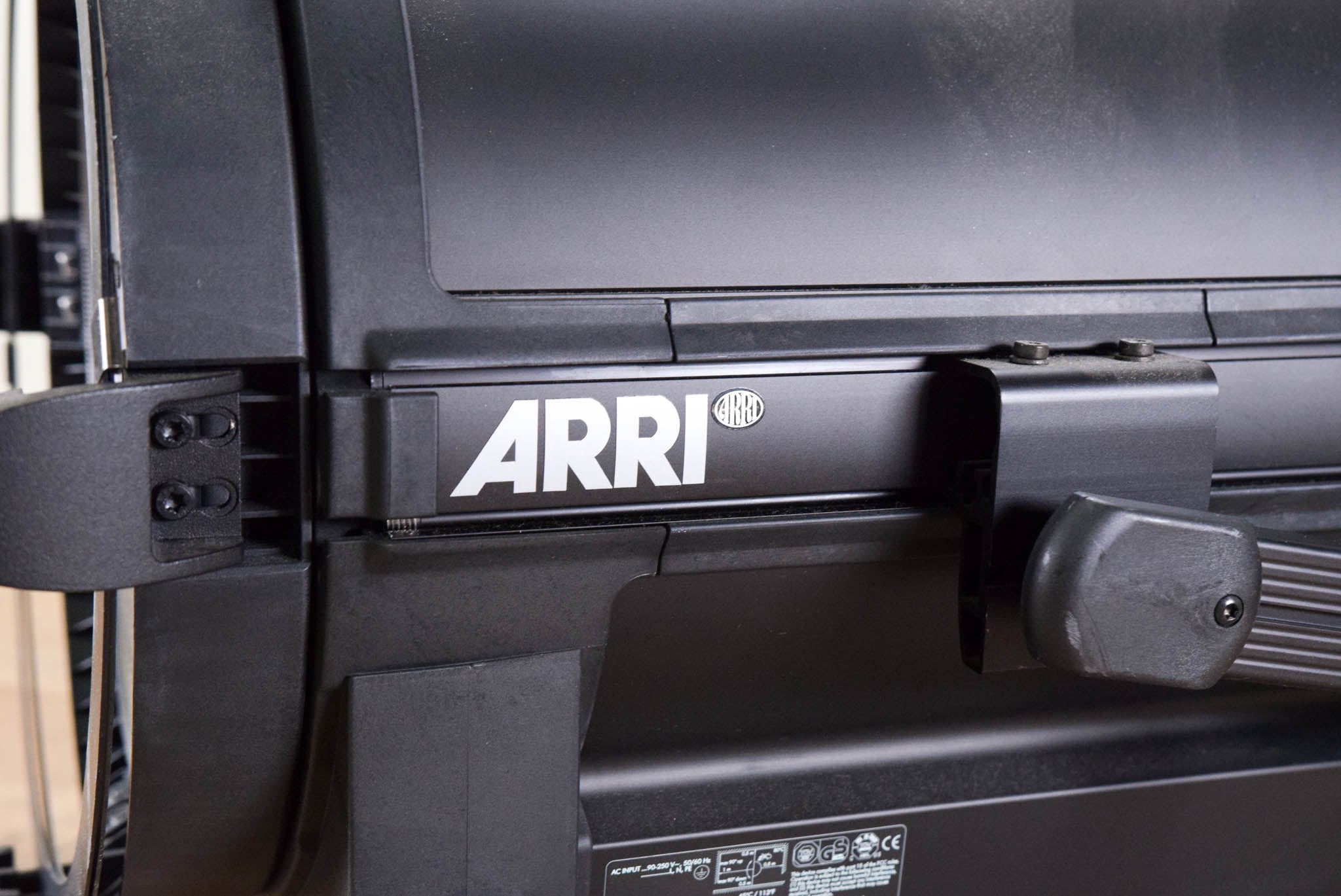 ARRI L10-C Color LED Pole-Operated Fresnel (NO POWER SUPPLY)