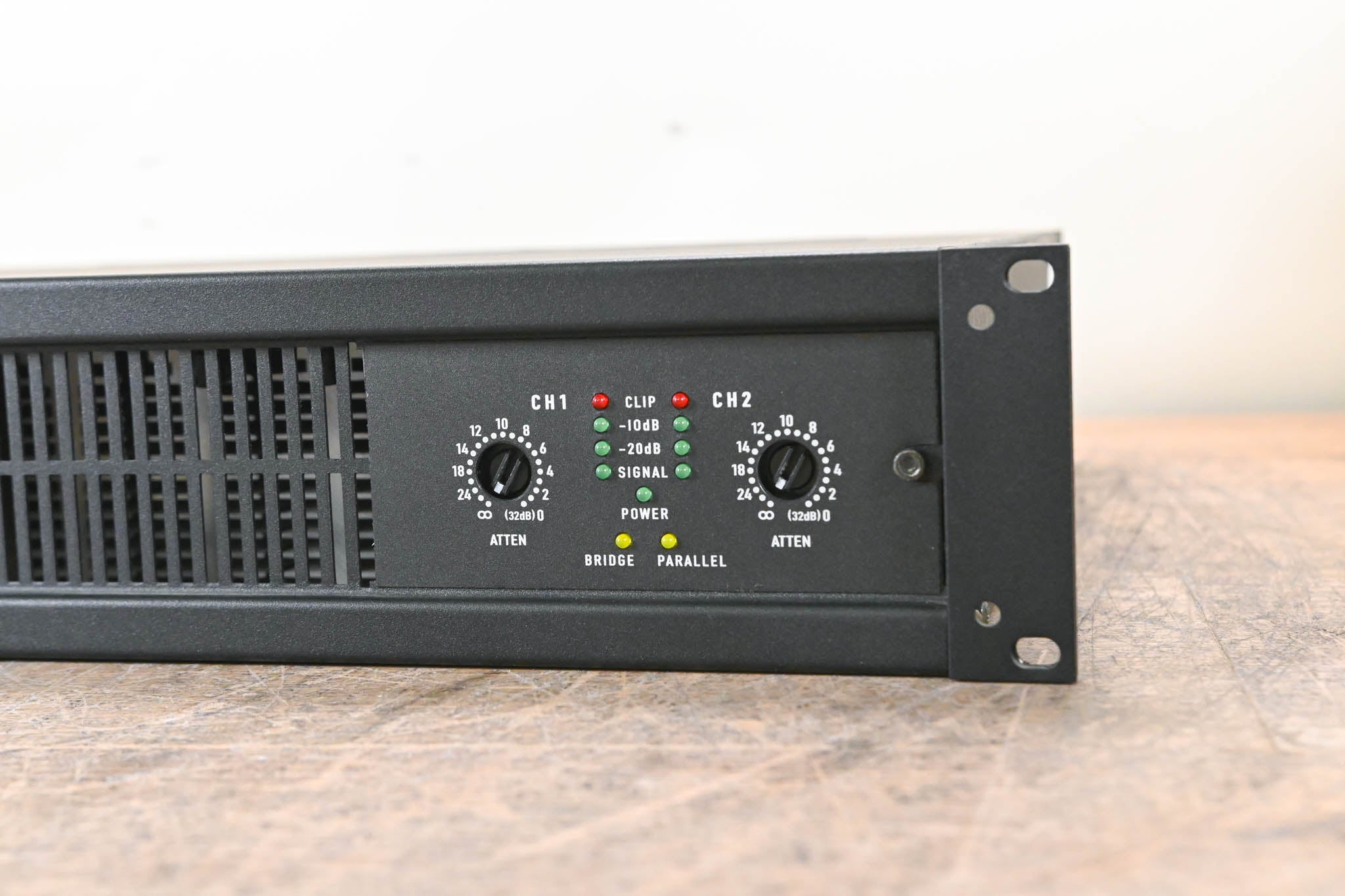 QSC CX502 2-Channel Power Amplifier