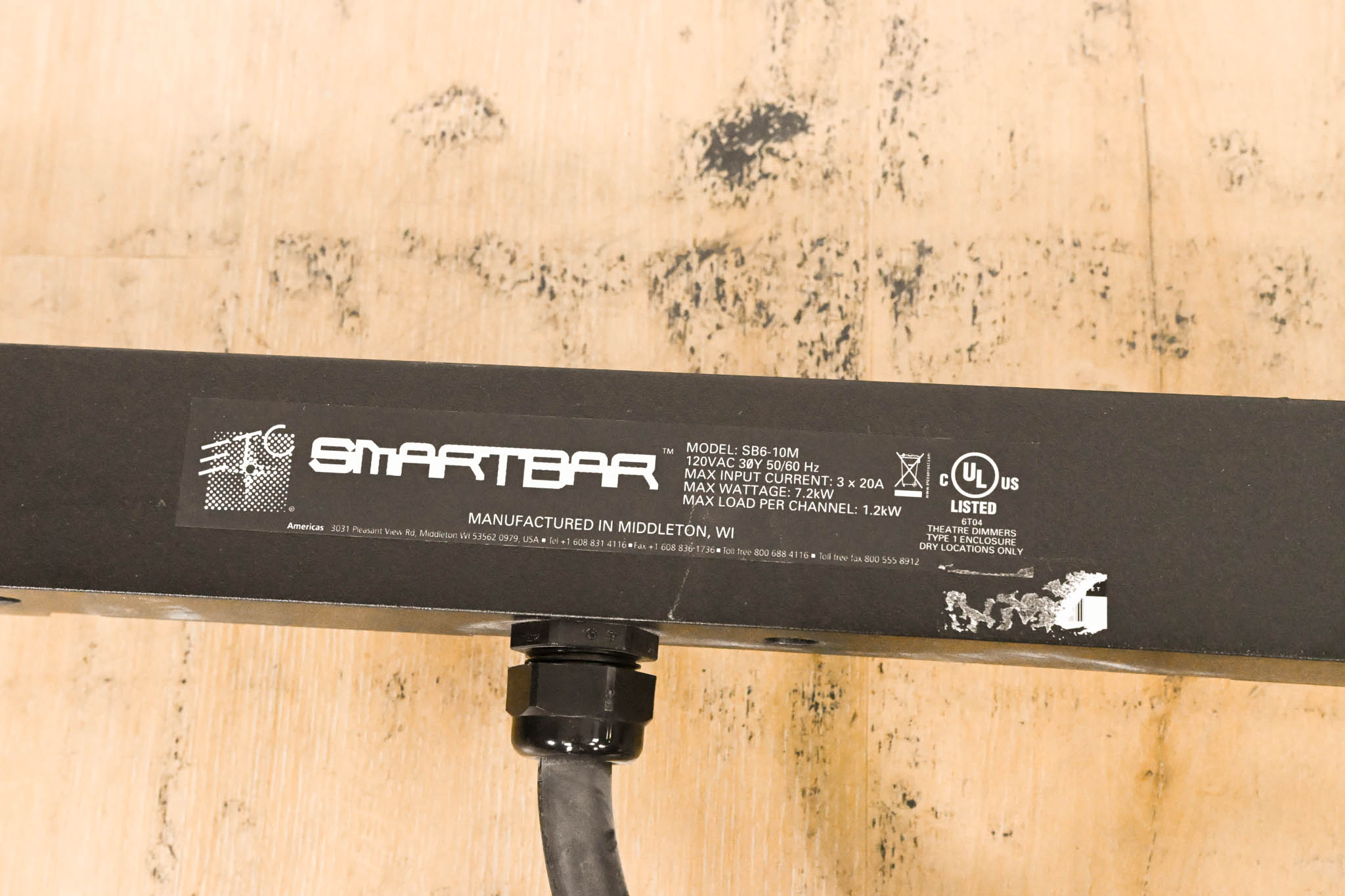 ETC SB6-10M 6 x 10A (1200W) SmartBar with Stage Pin Connectors