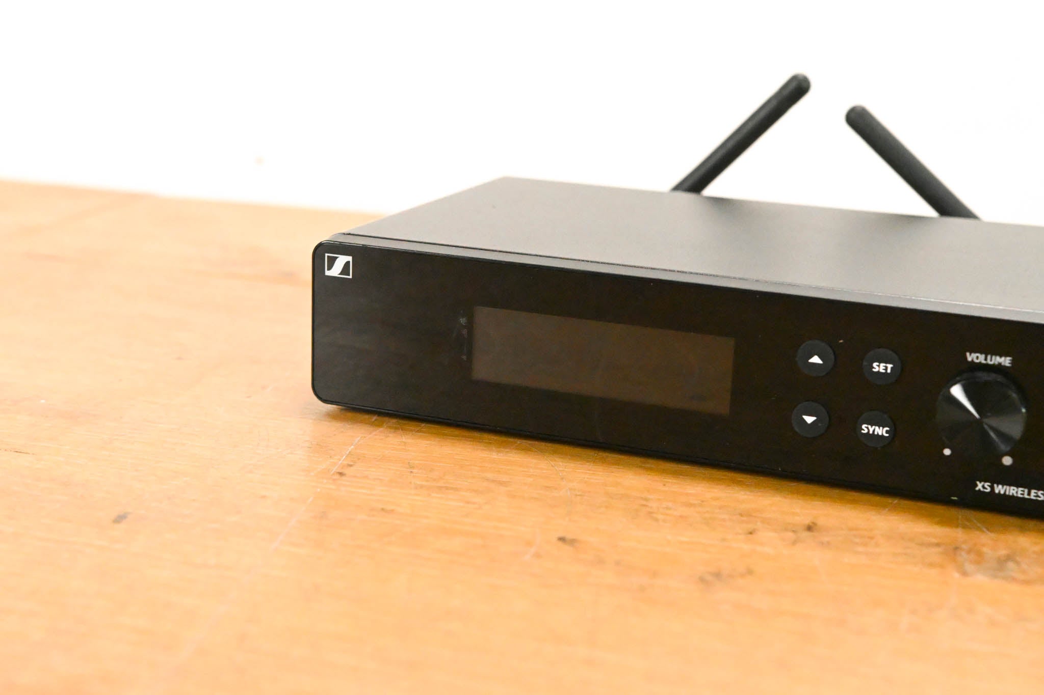 Sennheiser EM-XSW 2 Receiver w/ SK-XSW Bodypack A Range NO POWER SUPPLY