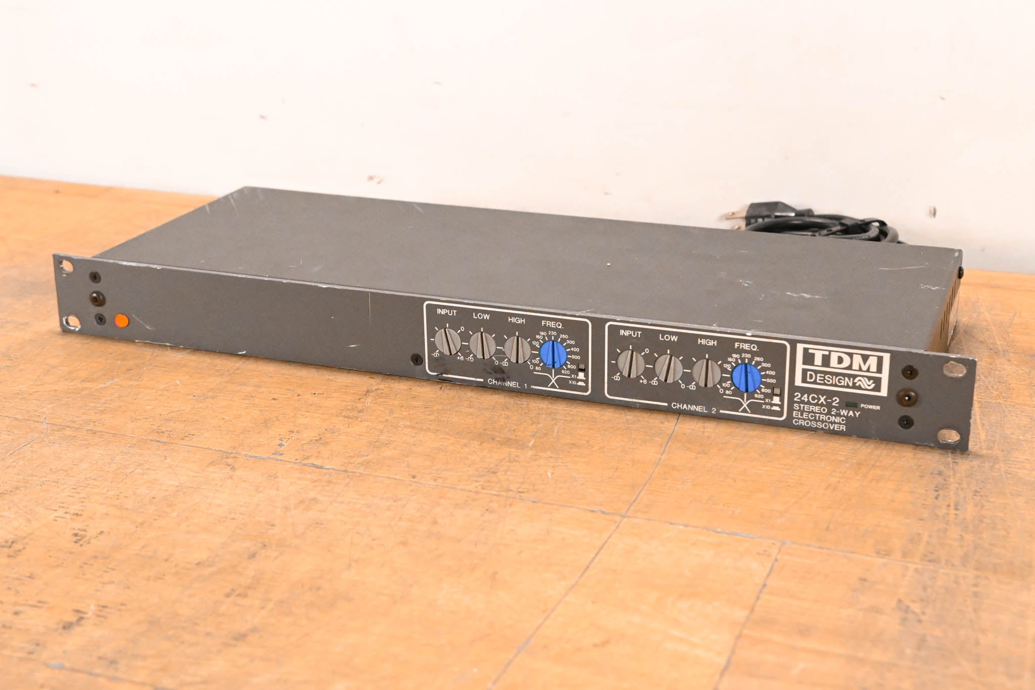 TDM Design 24CX-2 Stereo 2-Way Electronic Crossover