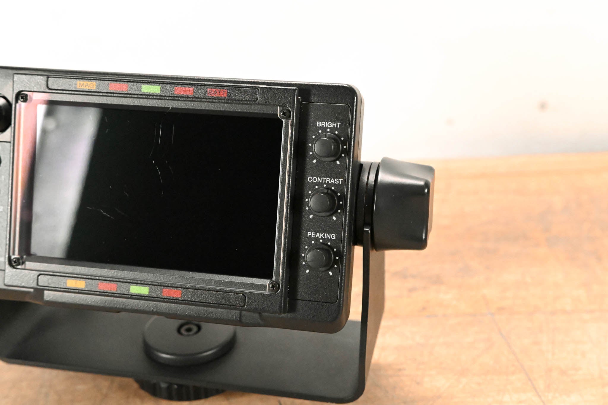 Sony DXF-C50WA 5-inch LCD Color Viewfinder for HXC-D70 SD/HD Camera