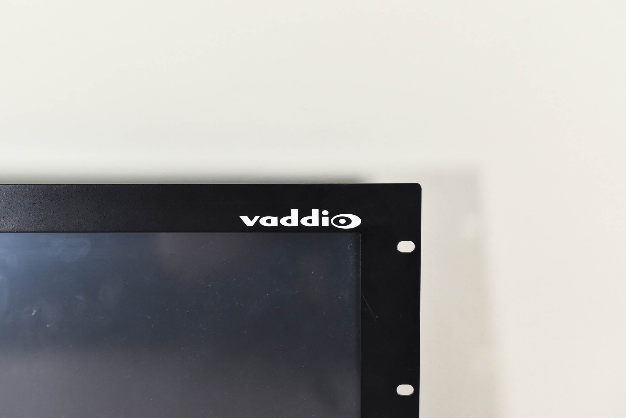 Vaddio VT-185VRT Teletouch 18.5" HD Touch Screen (NO POWER SUPPLY)