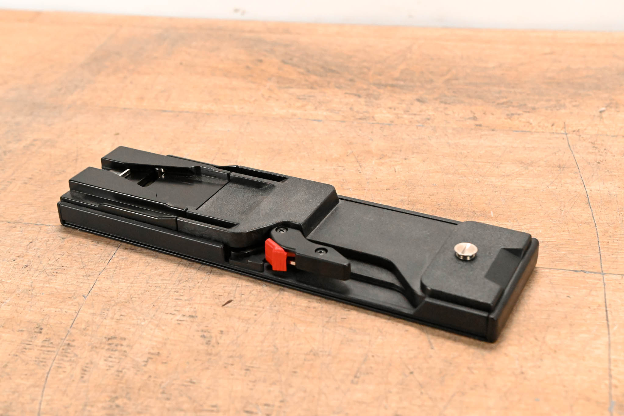 JVC QAL0802 Quick Release Tripod Base