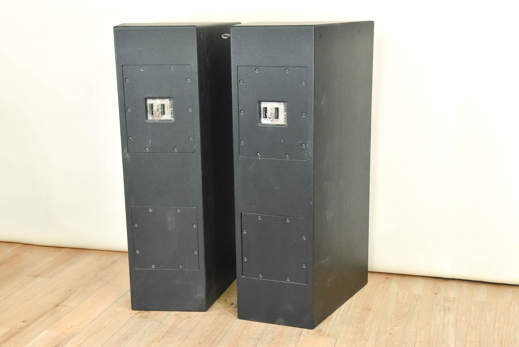 EAW MQV1394e Full-Range, Three-Way Loudspeaker (PAIR)