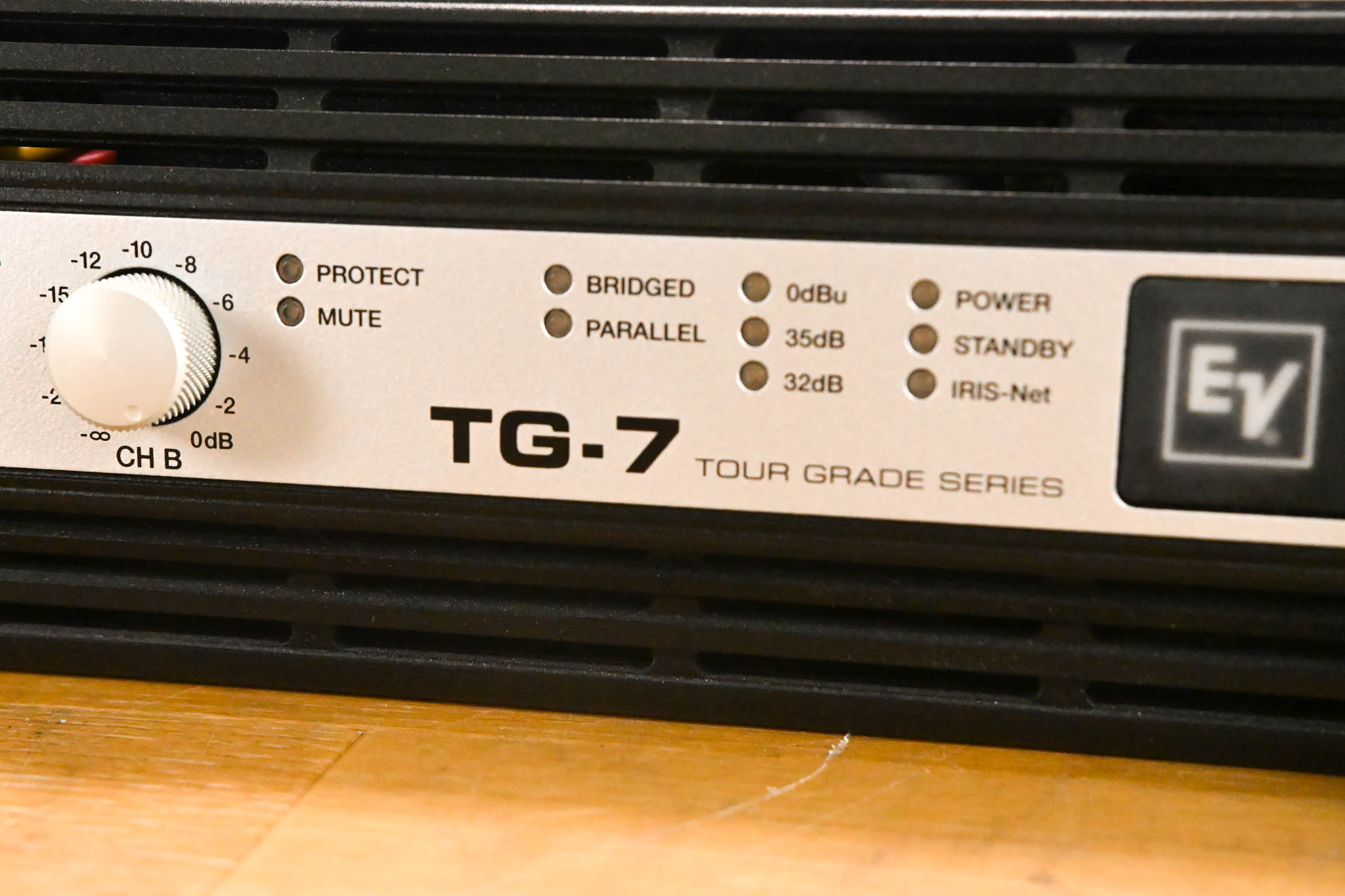 Electro-Voice (EV) TG-7 Tour-Grade Stereo Power Amplifier