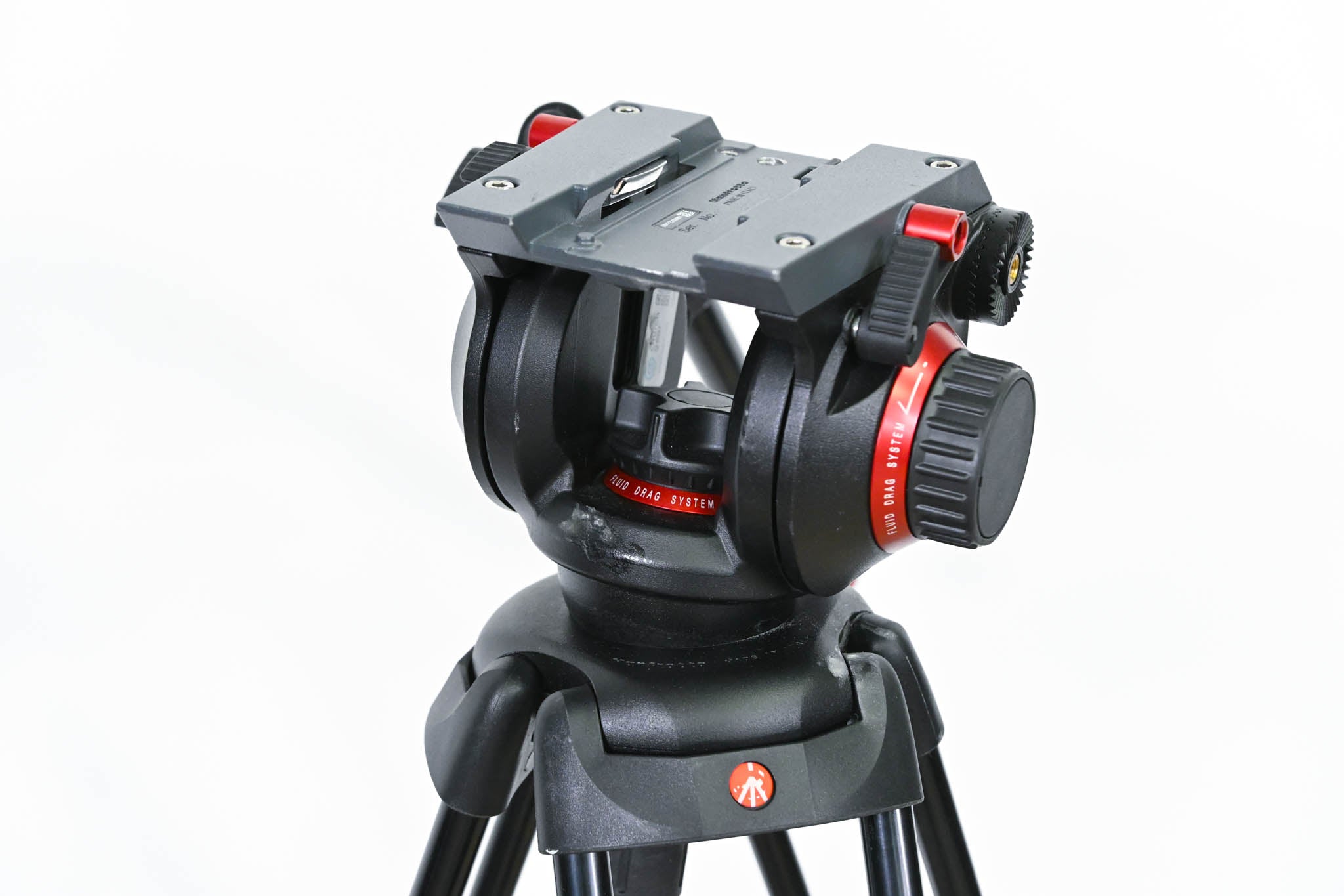 Manfrotto 504HD Fluid Video Head with 546B 2-Stage Tripod