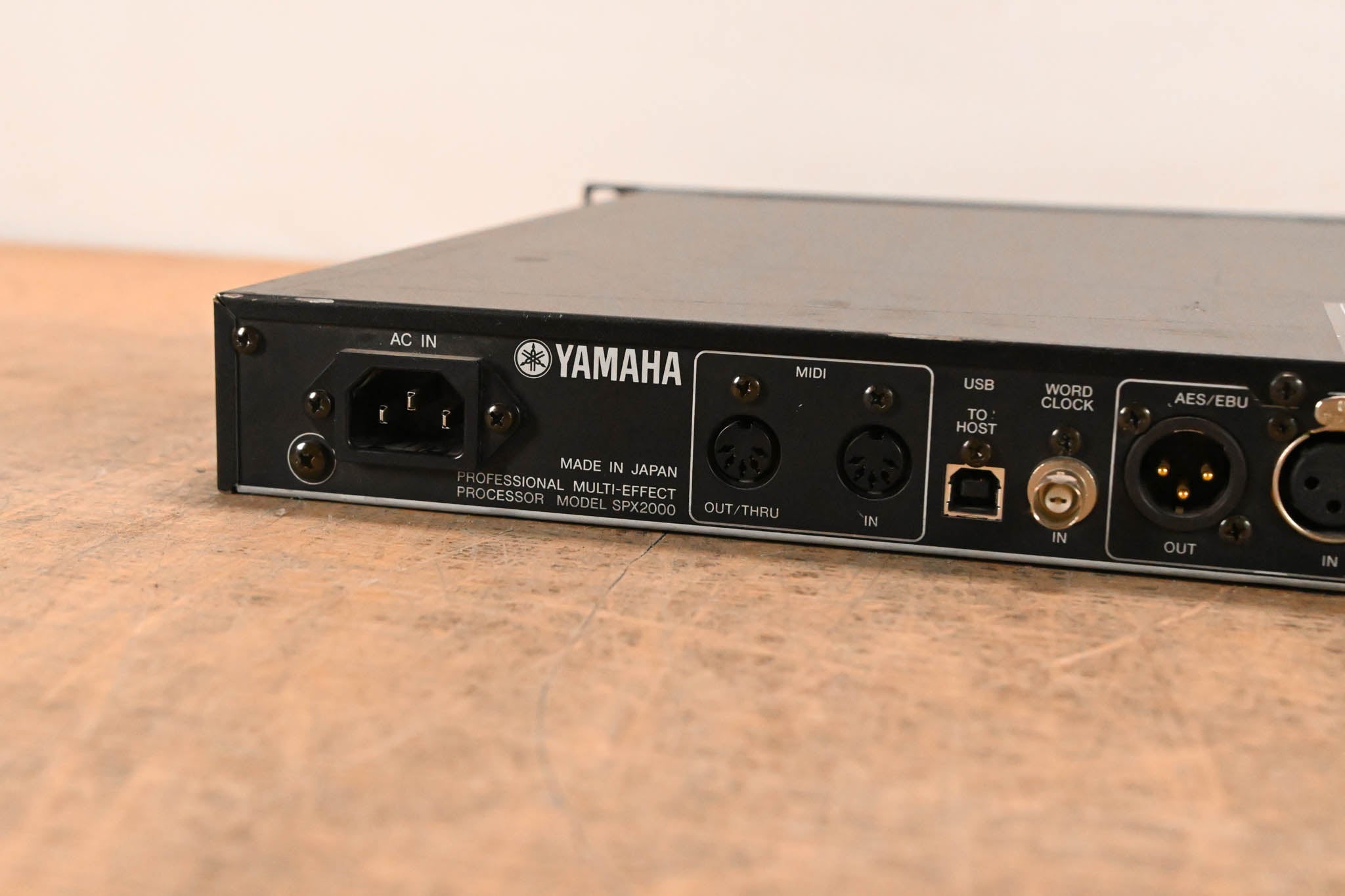 Yamaha SPX2000 Professional Multi-Effect Processor
