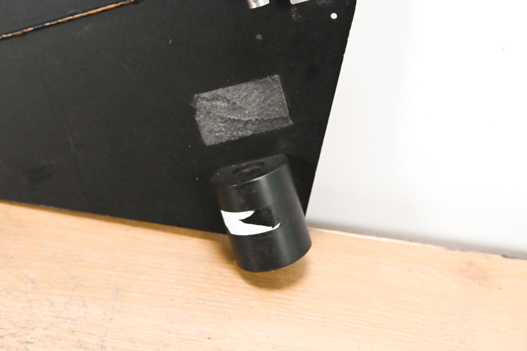 Sennheiser A-2003-UHF Passive Directional Antenna - 450-960 MHz