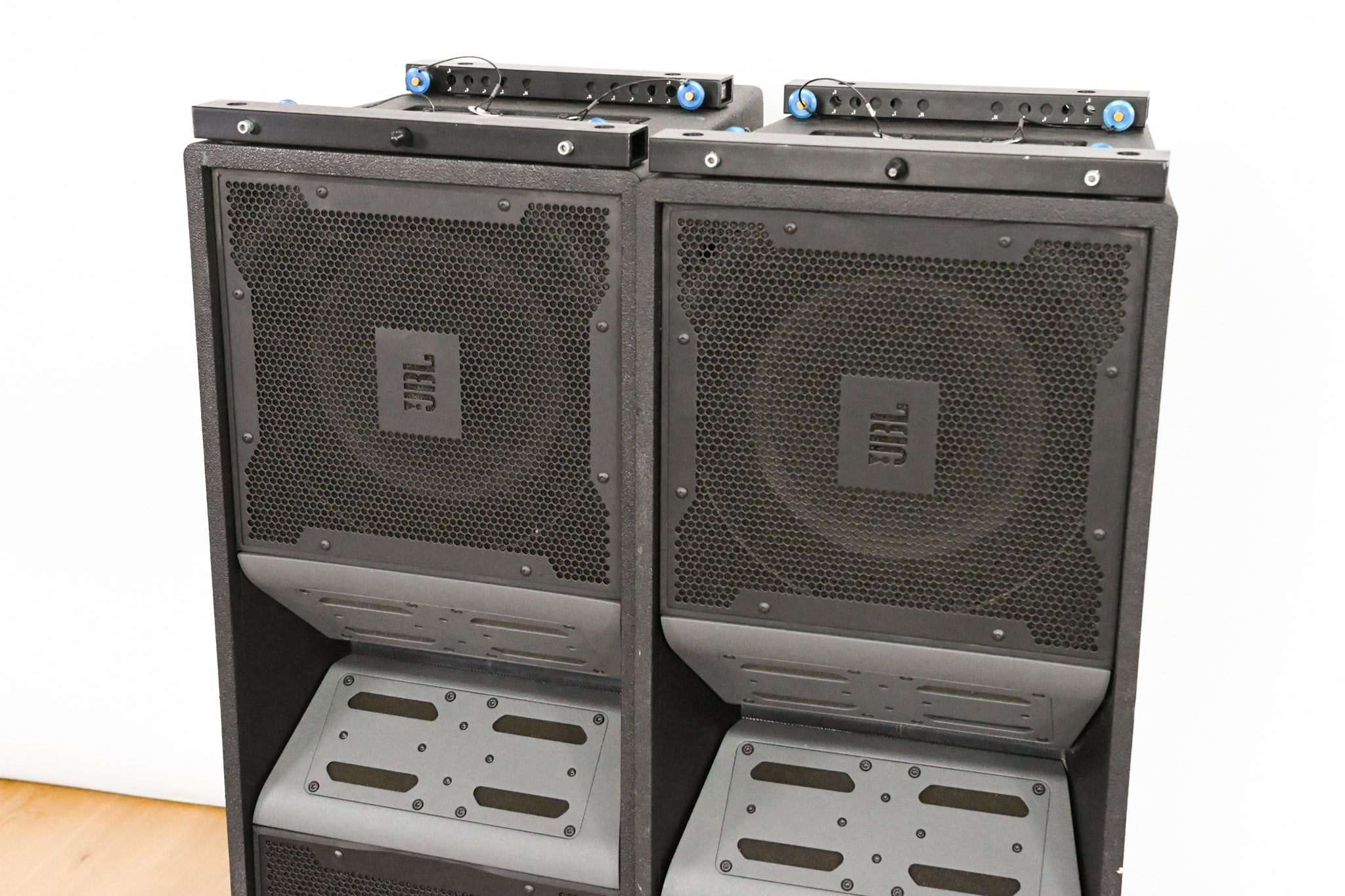 JBL VT4888DP Powered 3-Way Line Array Speaker (PAIR)