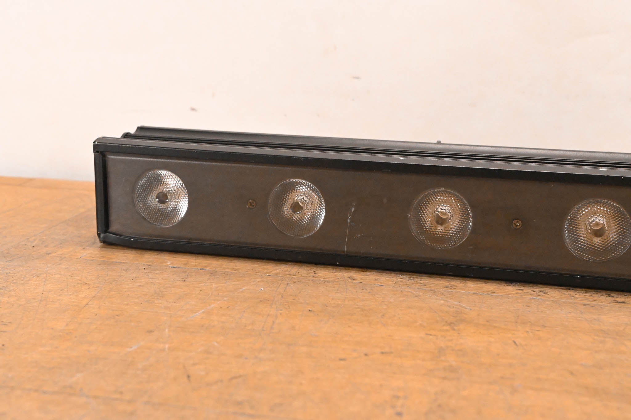 Chauvet COLORdash Batten-Quad 6 Linear RGBA Wash Light