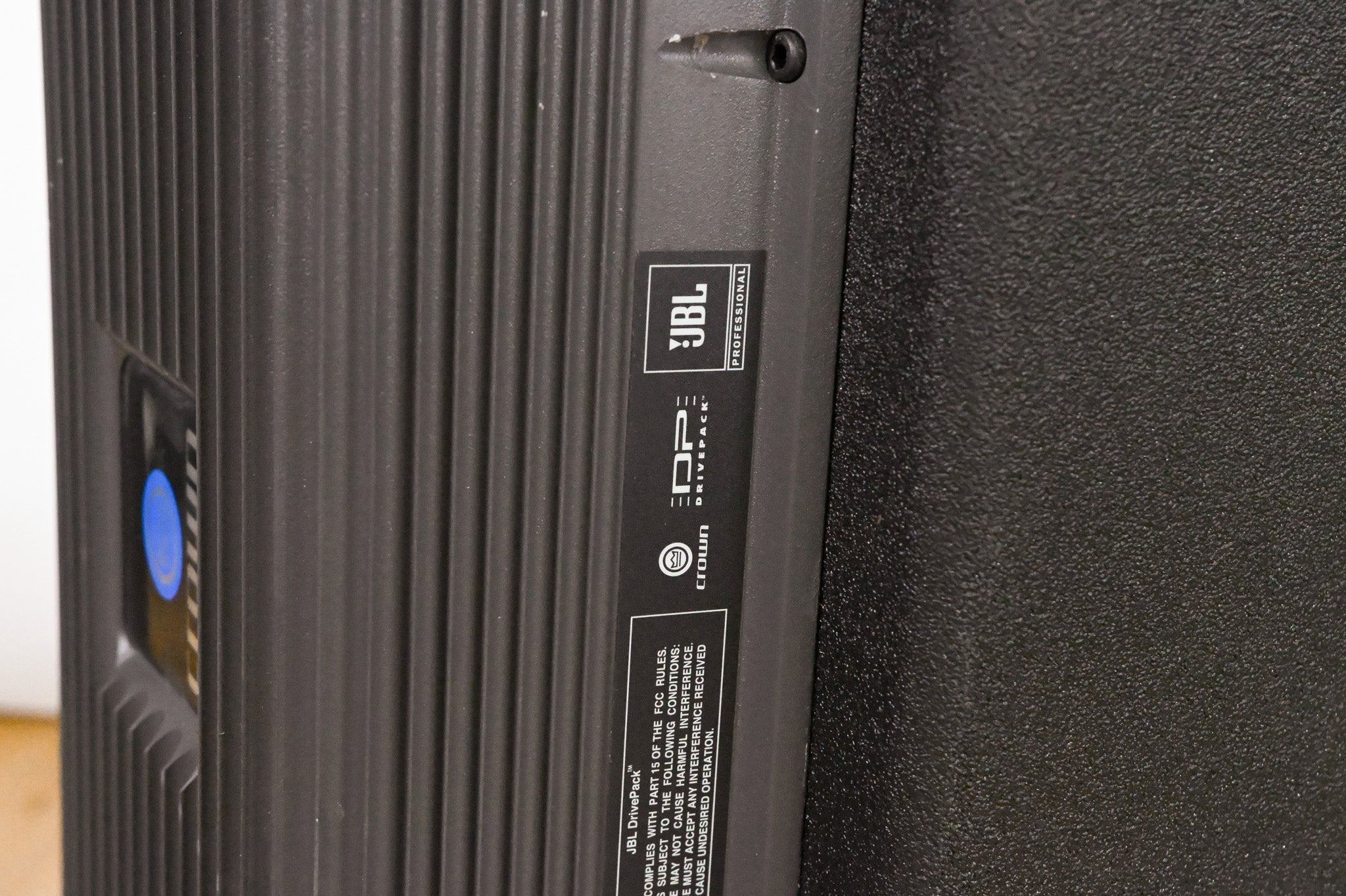 JBL VT4882DP Powered Dual 15" VerTec Line Array Subwoofer