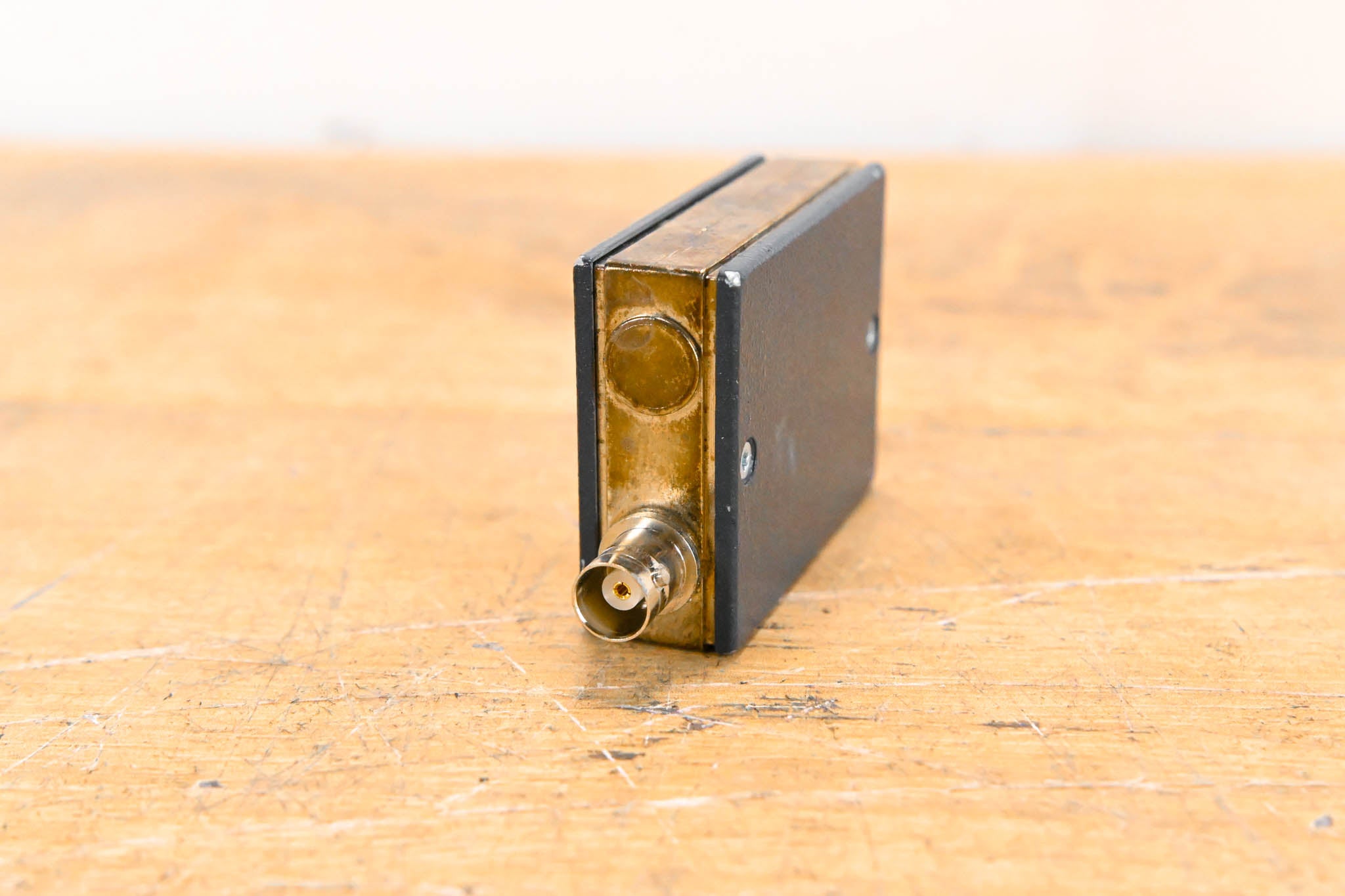 Sennheiser AB2-A Antenna Booster - A Range: 518-554 MHz