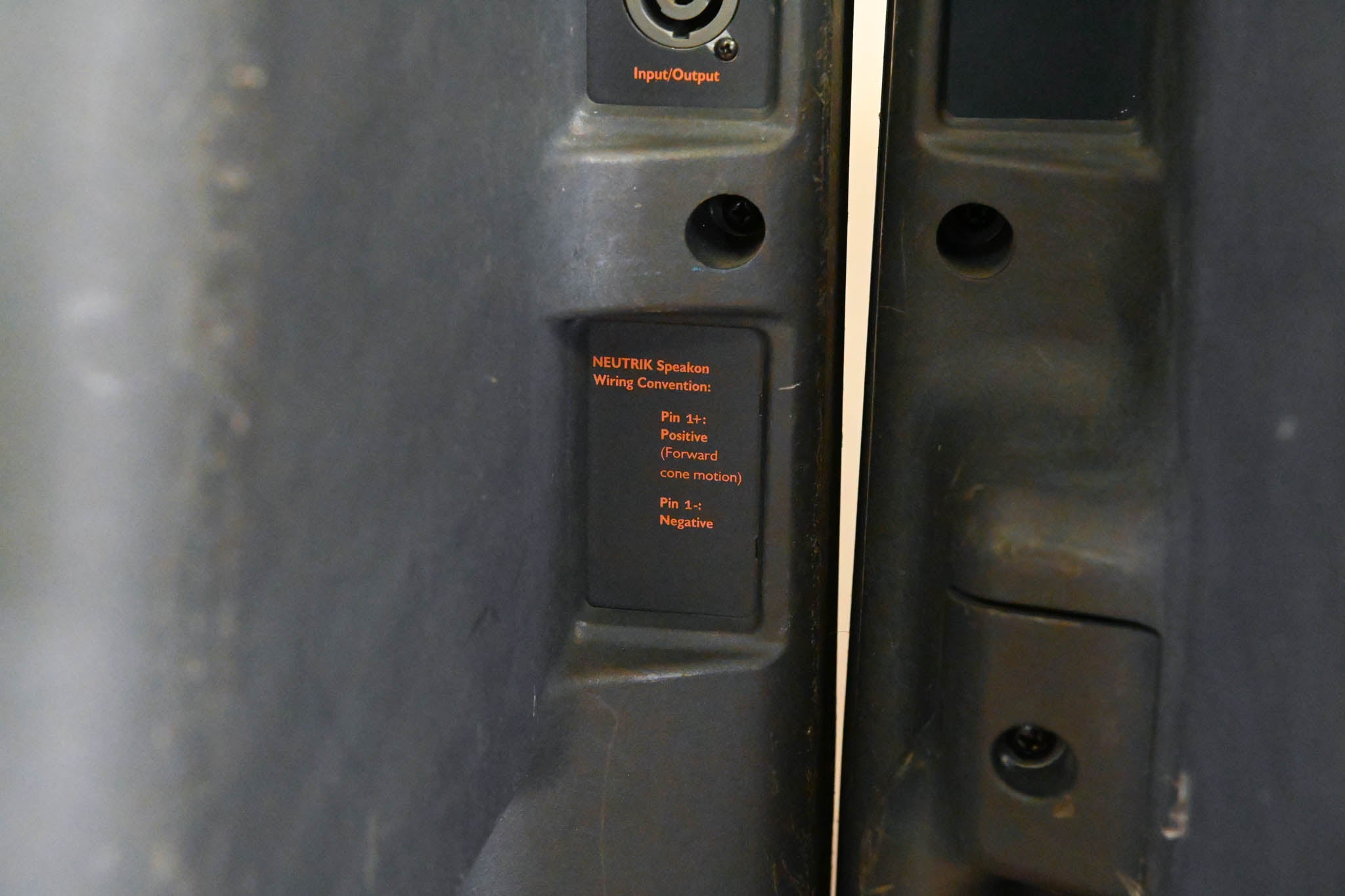 JBL EON15 15″ 2-Way Passive Loudspeaker/Stage Monitor (PAIR)