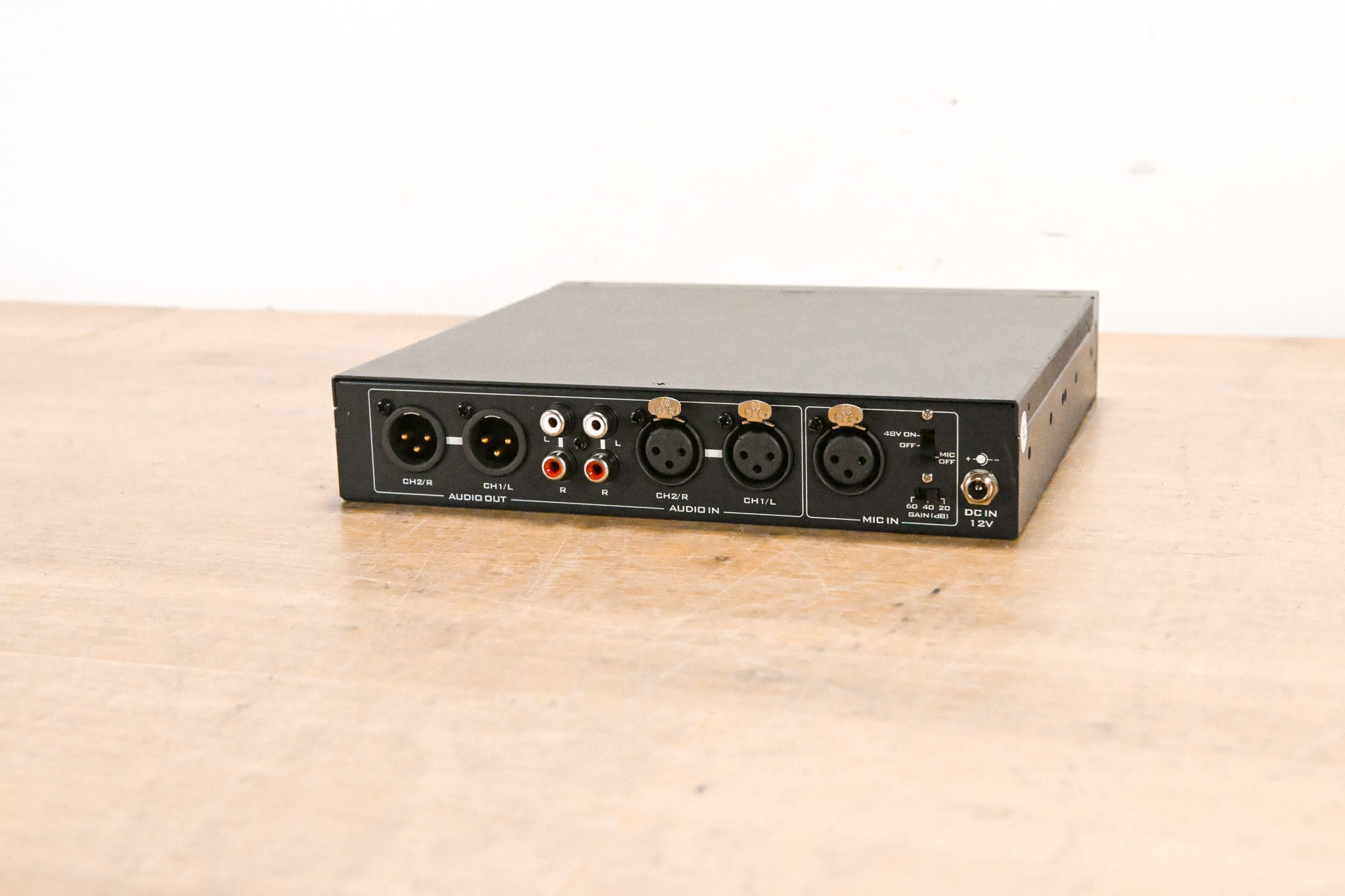 Datavideo AD-100M Audio Delay Box w/ Microphone Input (NO POWER SUPPLY)