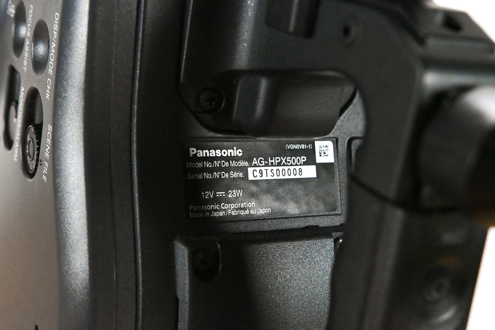 Panasonic AG-HPX500P 2/3" Shoulder-Mounted P2HD Camcorder