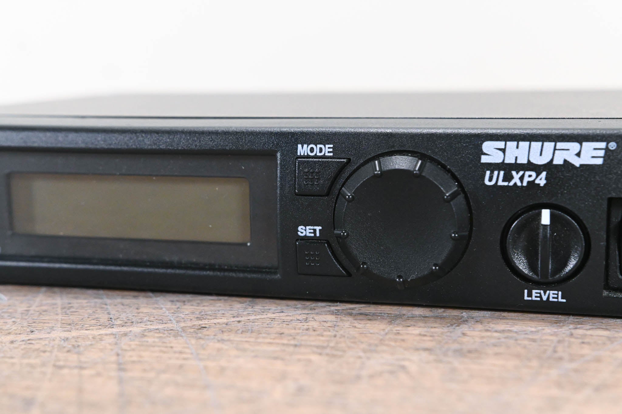 Shure ULXP24/58 Handheld Wireless System - G3 Band (NO POWER SUPPLY)