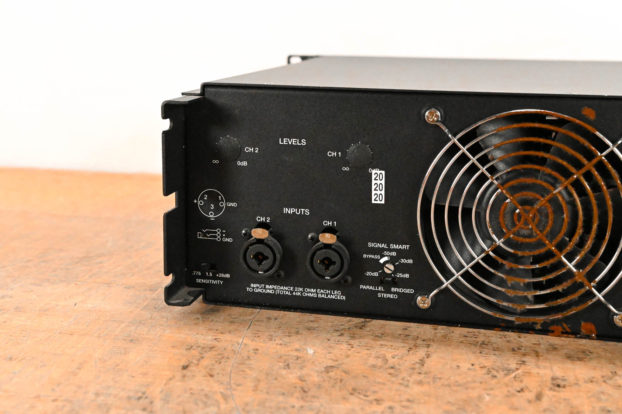 Carver PX1450 2-Channel Power Amplifier