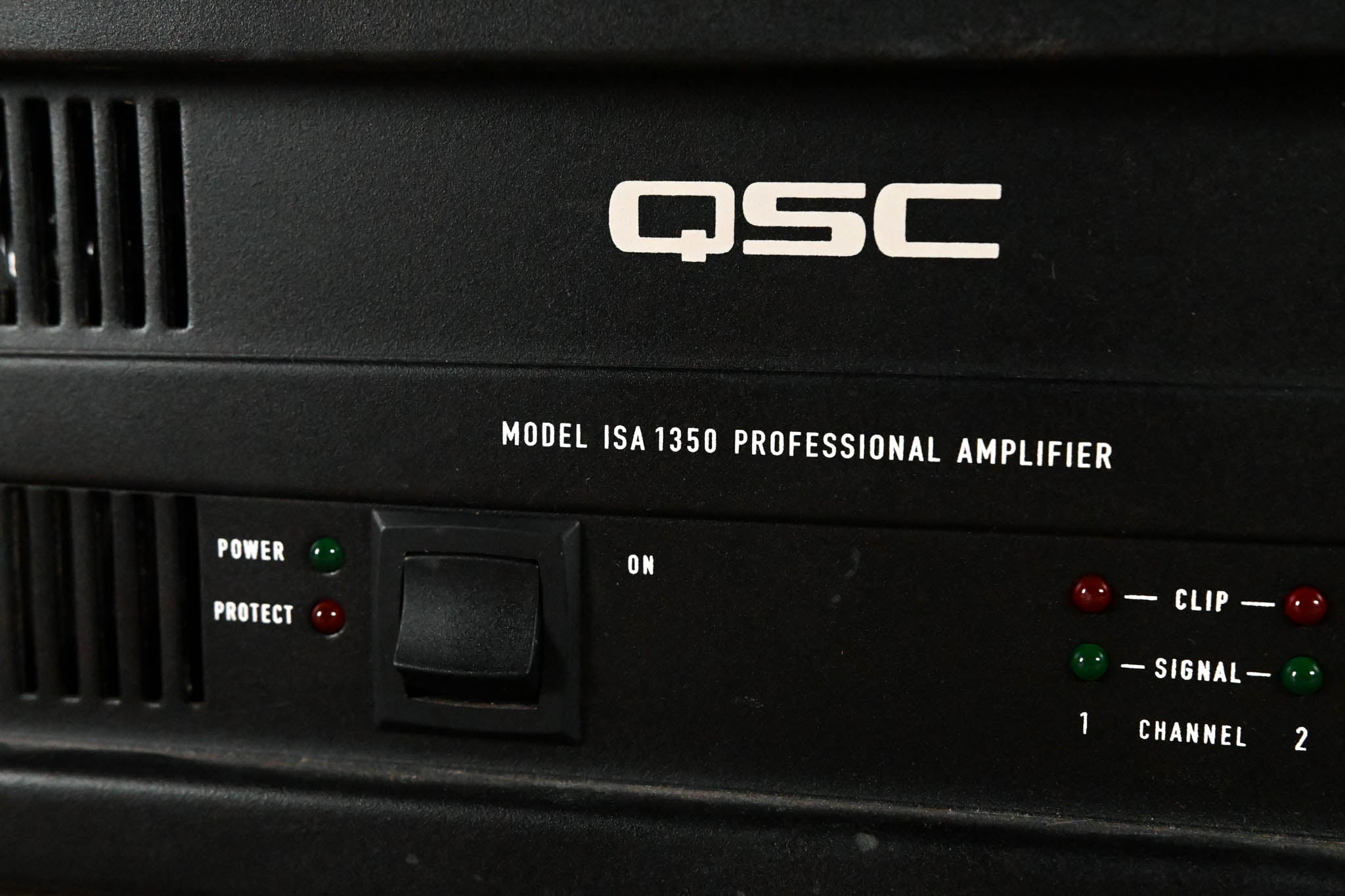 QSC ISA1350 2-Channel Power Amplifier
