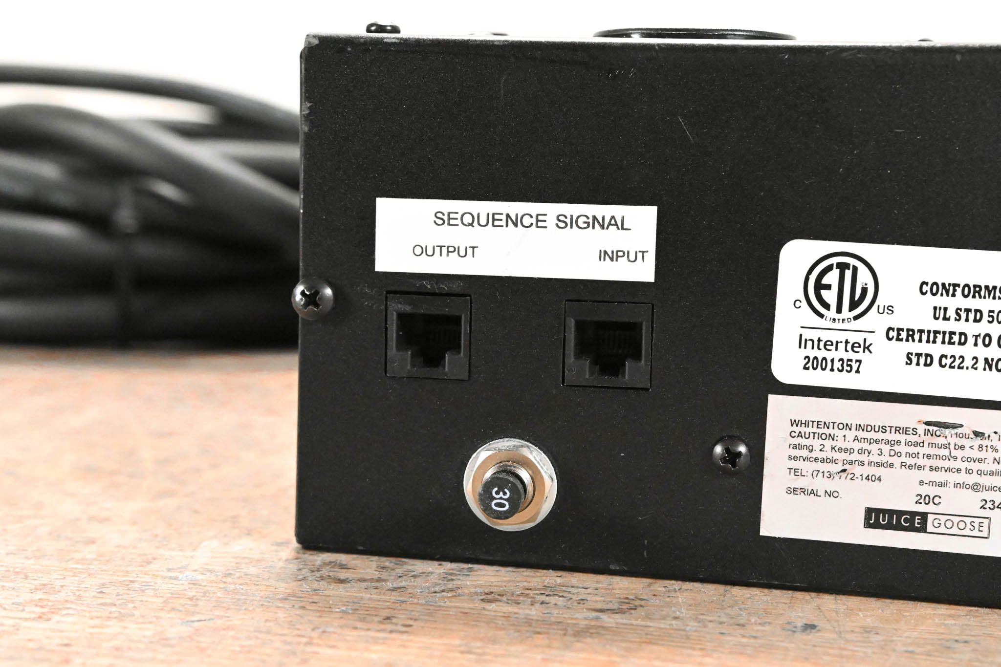 Juice Goose CQ-3000 30 Amp Power Distribution System