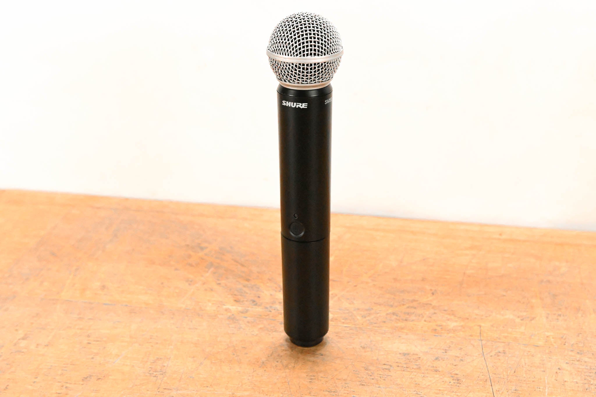 Shure BLX24R/SM58 Handheld Wireless System - H10 Band (NO POWER SUPPLY)