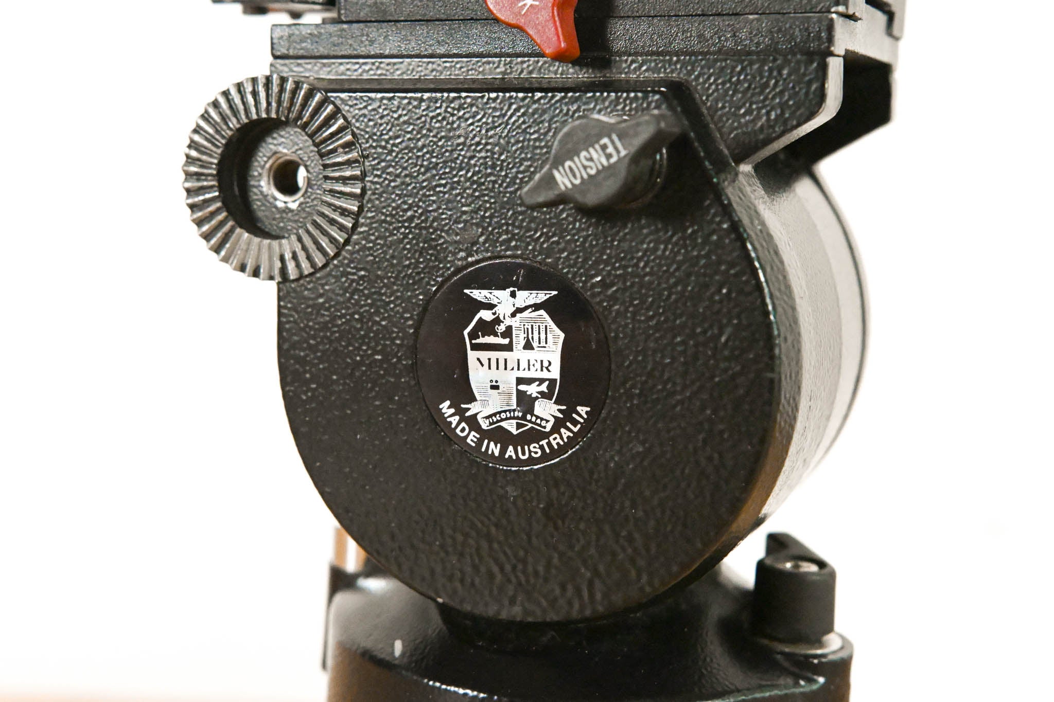 Miller 20 Fluid Tripod Head w/ Ball Leveling Base