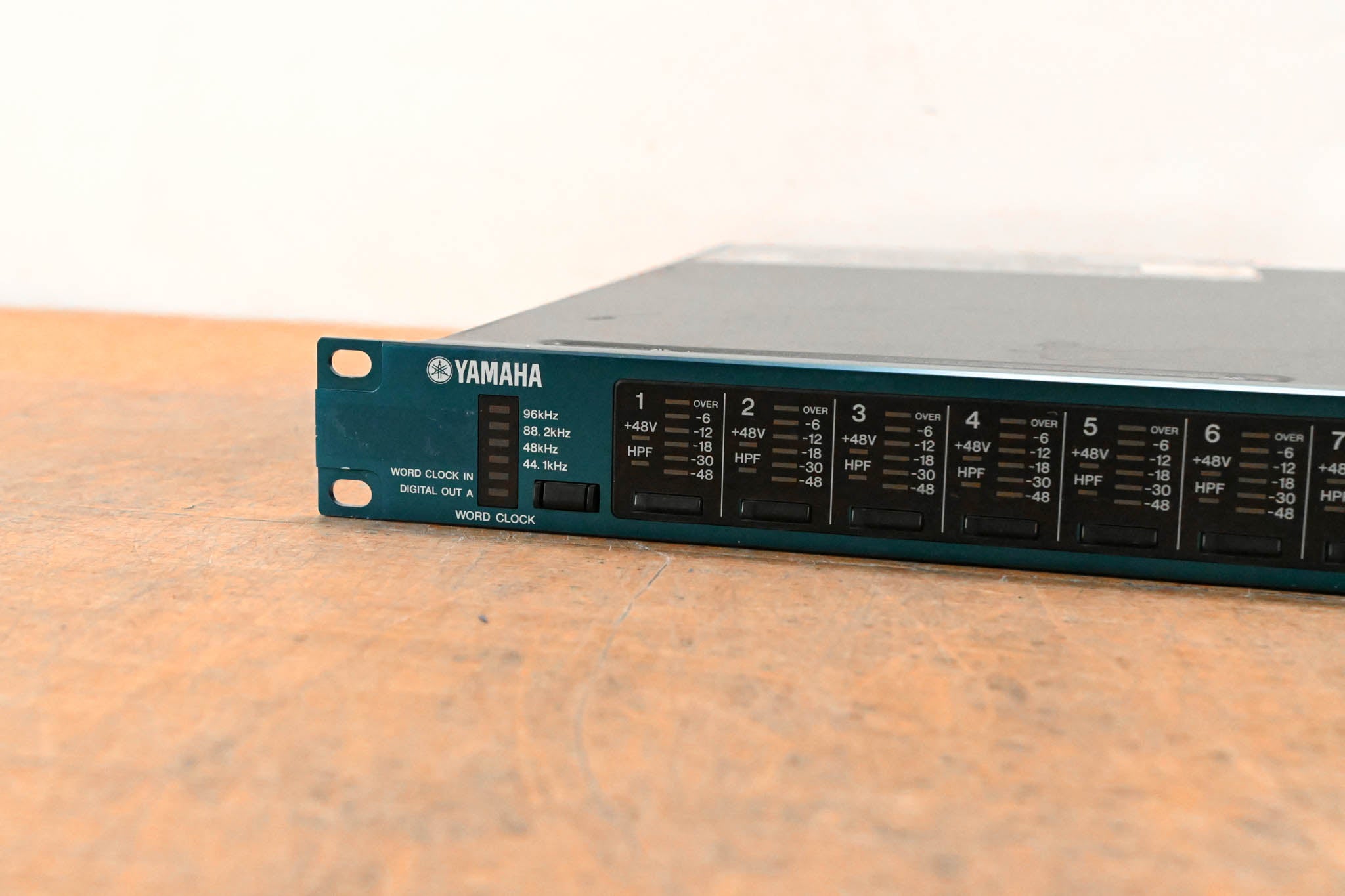 Yamaha AD8HR AD Converter with Remote Preamp