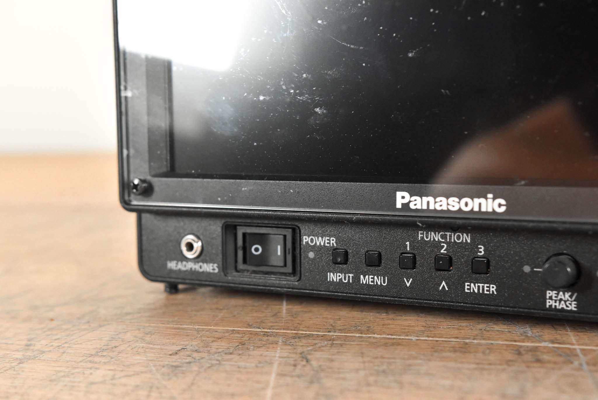 Panasonic BT-LH910G 9" LCD HDMI / SDI Video Monitor